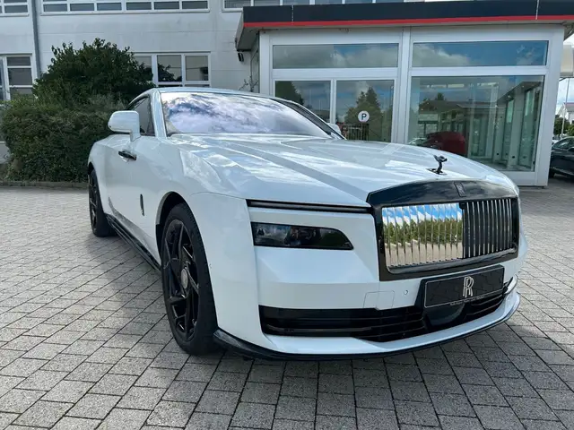 Rolls-Royce Spectre Black Badge