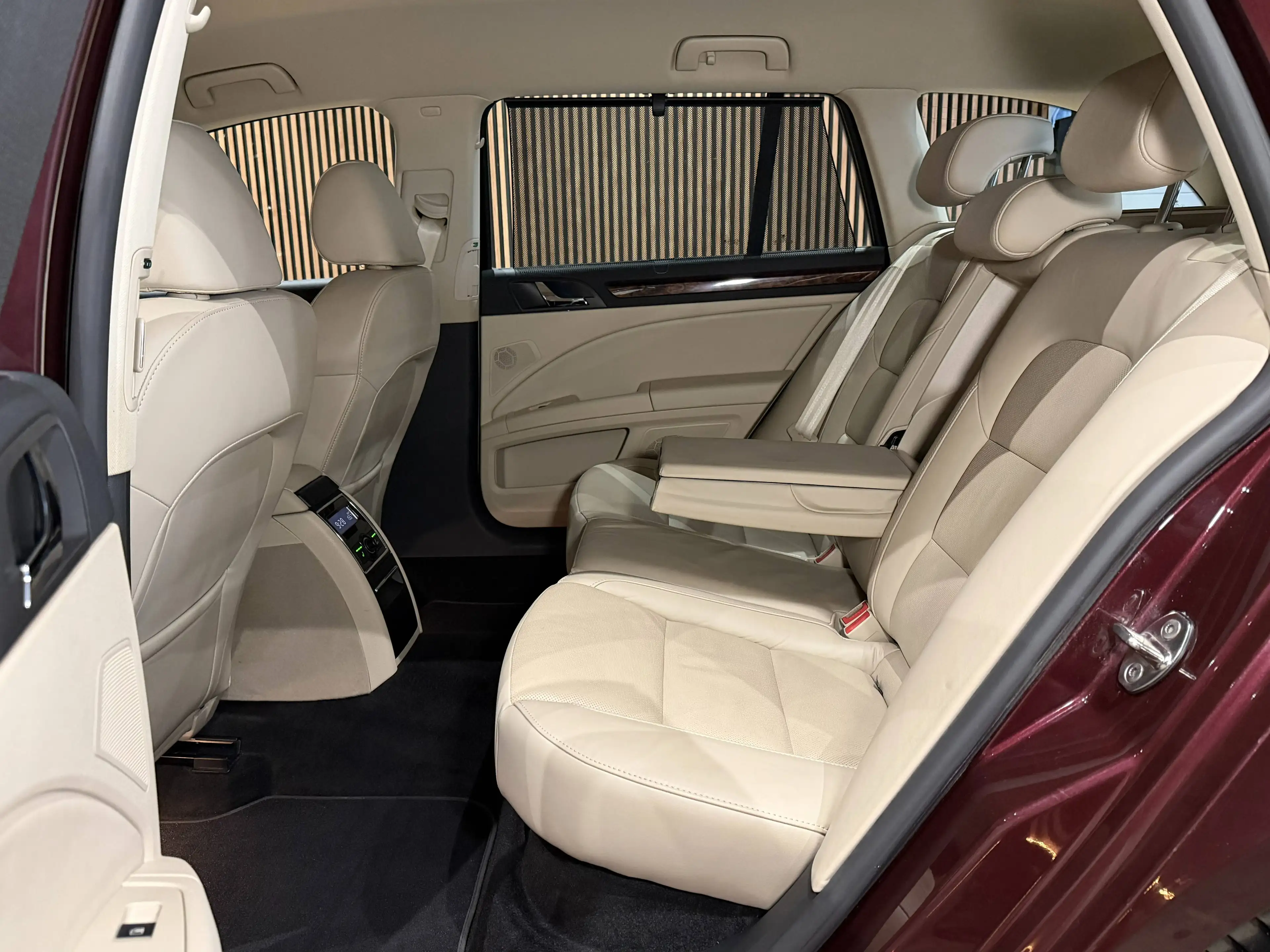 Skoda Superb SW✅1.8 TSI DSG 12 Maanden GARANTIE Memory Leder Verw+Gekoelde Zetels Navi Xenon Trekhaak — photo 11