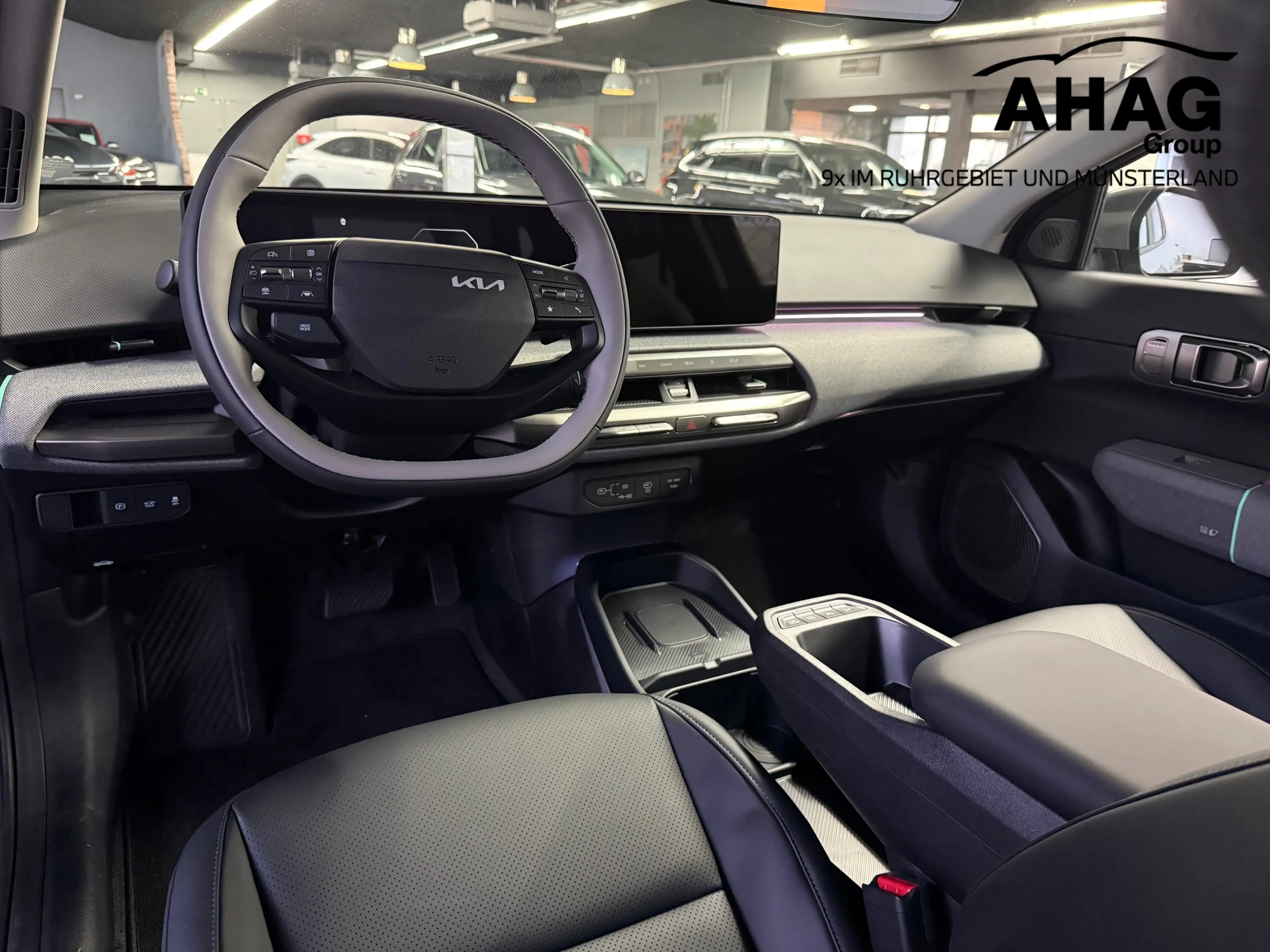 Kia EV4 Fastback 150 kW Earth — photo 3