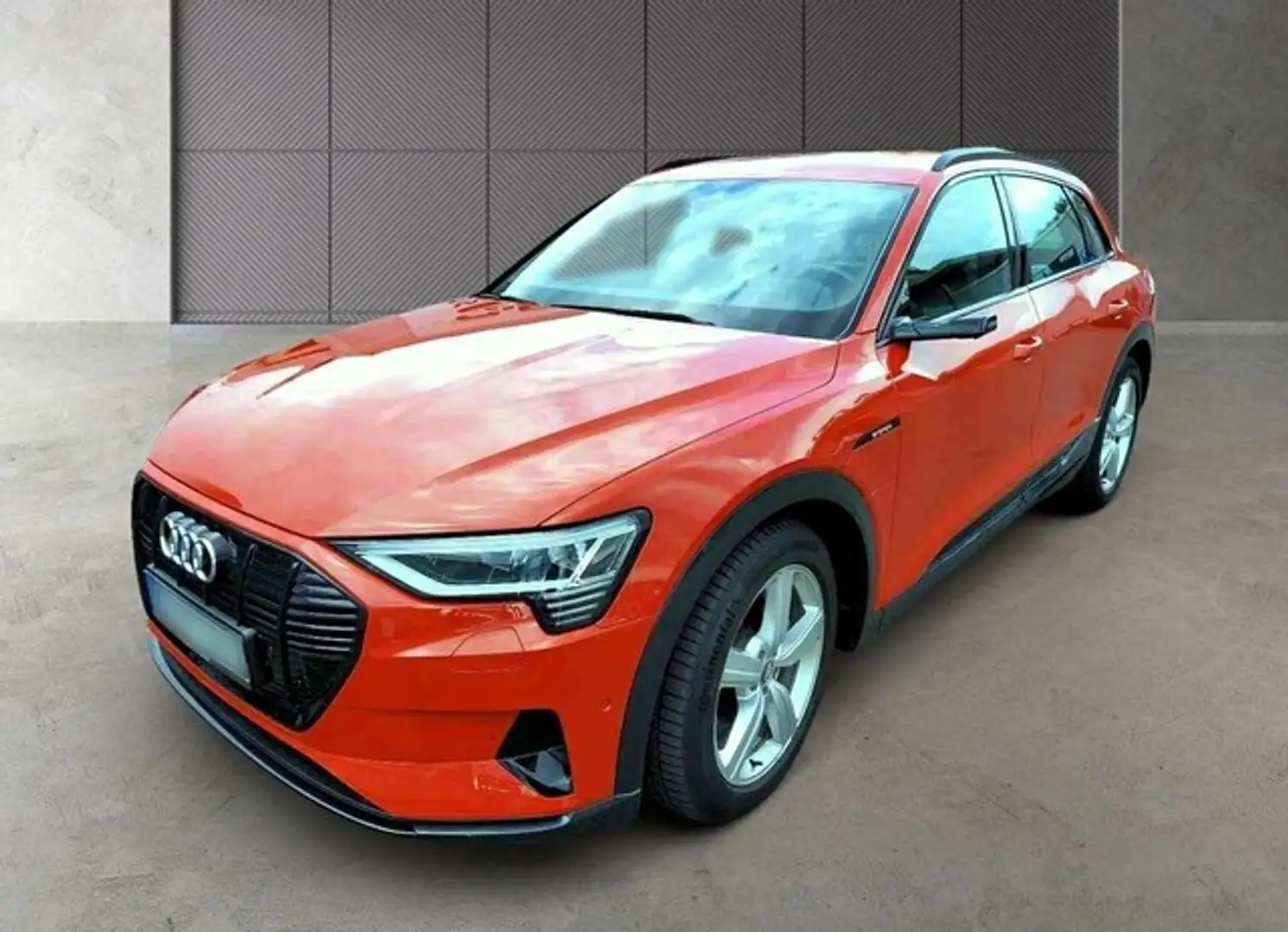 Audi e-tron 55 quattro advanced NP:106T¤ Rot - 1