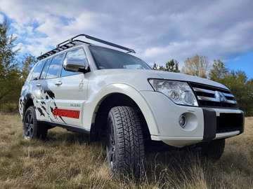 Pajero 3.8 V6 Automatik Instyle