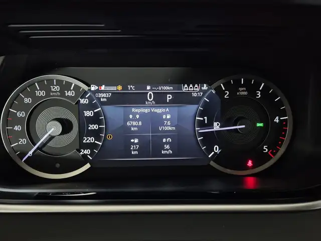 Land Rover Range Rover Evoque view 14