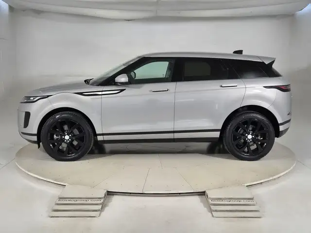 Land Rover Range Rover Evoque view 6