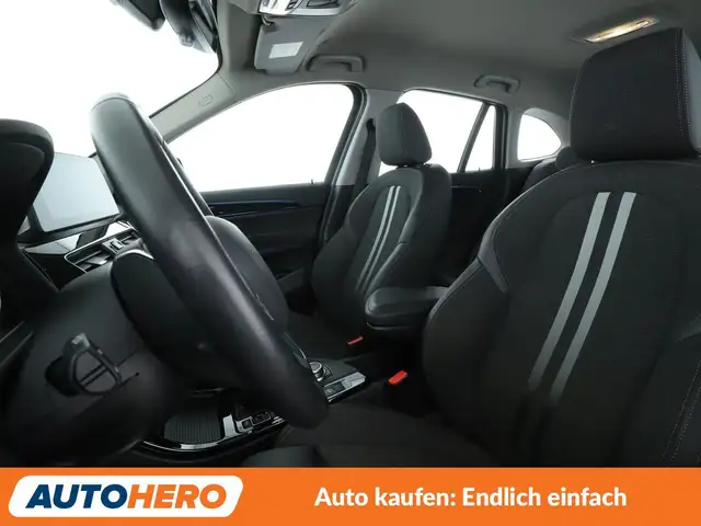 BMW X1 view 10