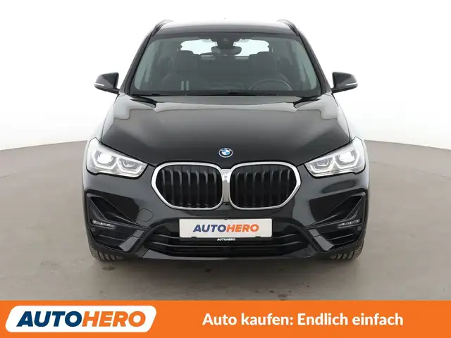 BMW X1 view 9