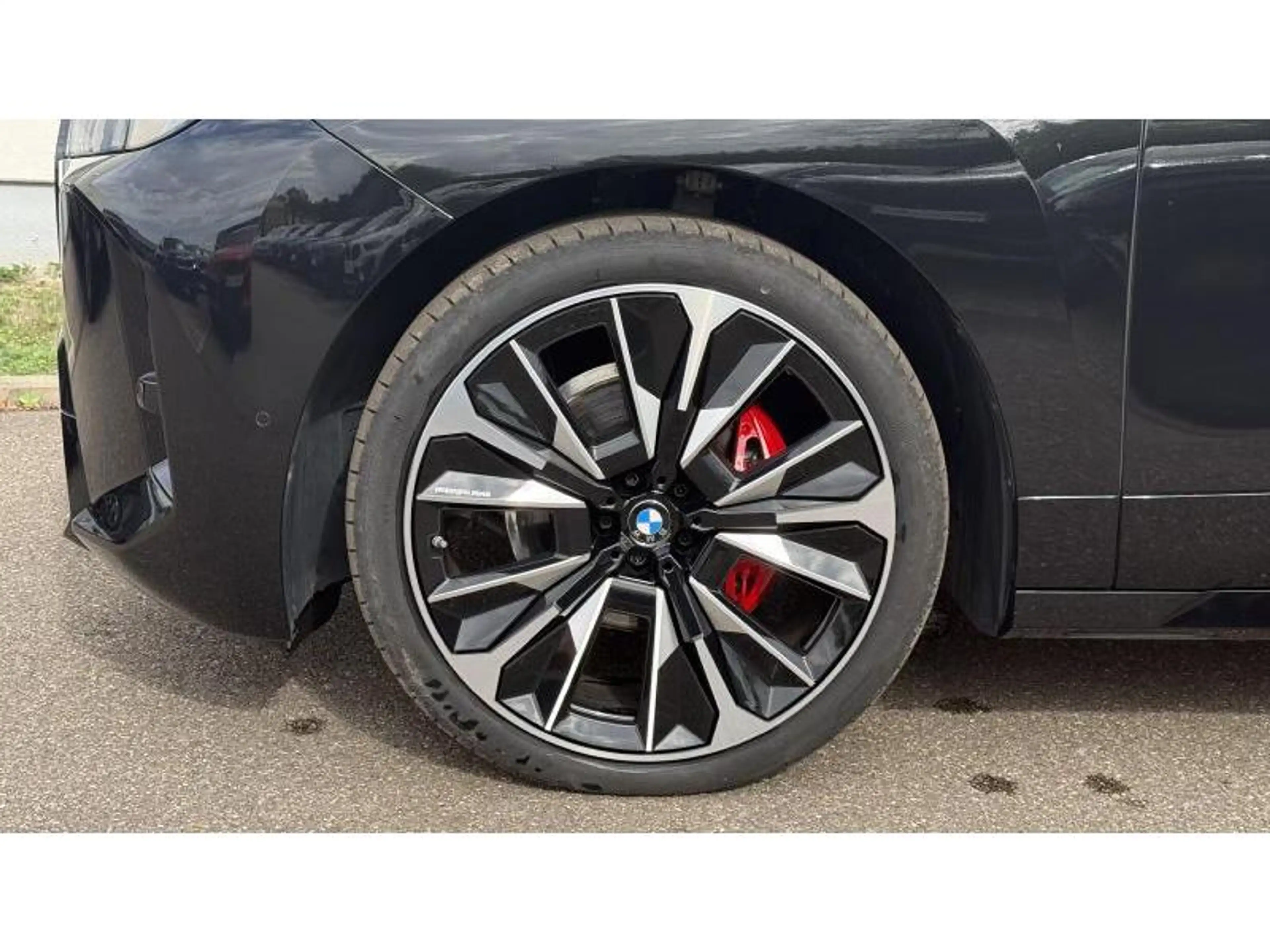 BMW iX 45 xDrive M Sport Pack Pro Attache Remorque Harman — photo 8