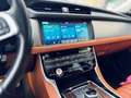 Jaguar XF 30d Portfolio Sportbrake/AHK/ Schwarz - thumbnail 13