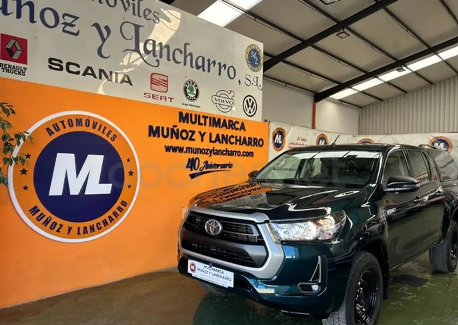 Toyota Hilux Cabina Doble GX Plus - 1