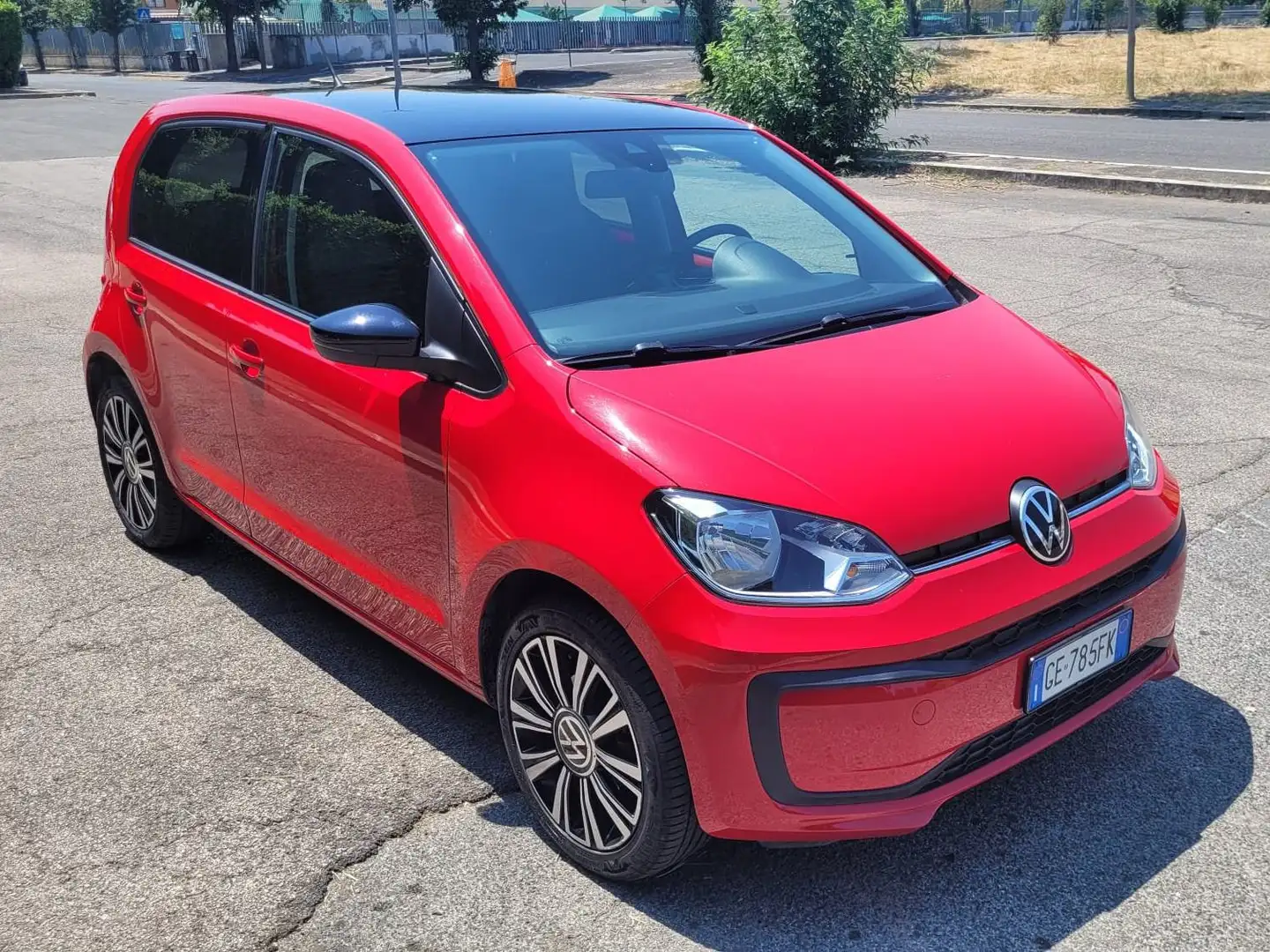 Volkswagen up! up! 5p 2017 5p 1.0 evo Move 65cv Rosso - 2