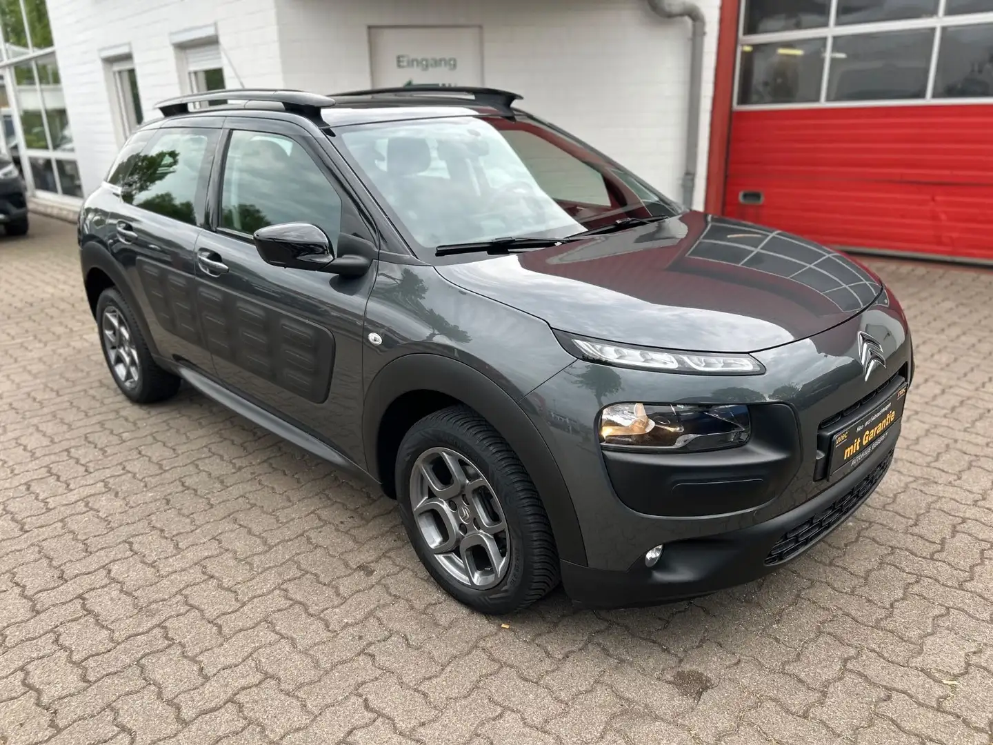 Citroen C4 Cactus Selection/2HD/NAVI/SHZ/TEMP/PDC Grau - 2