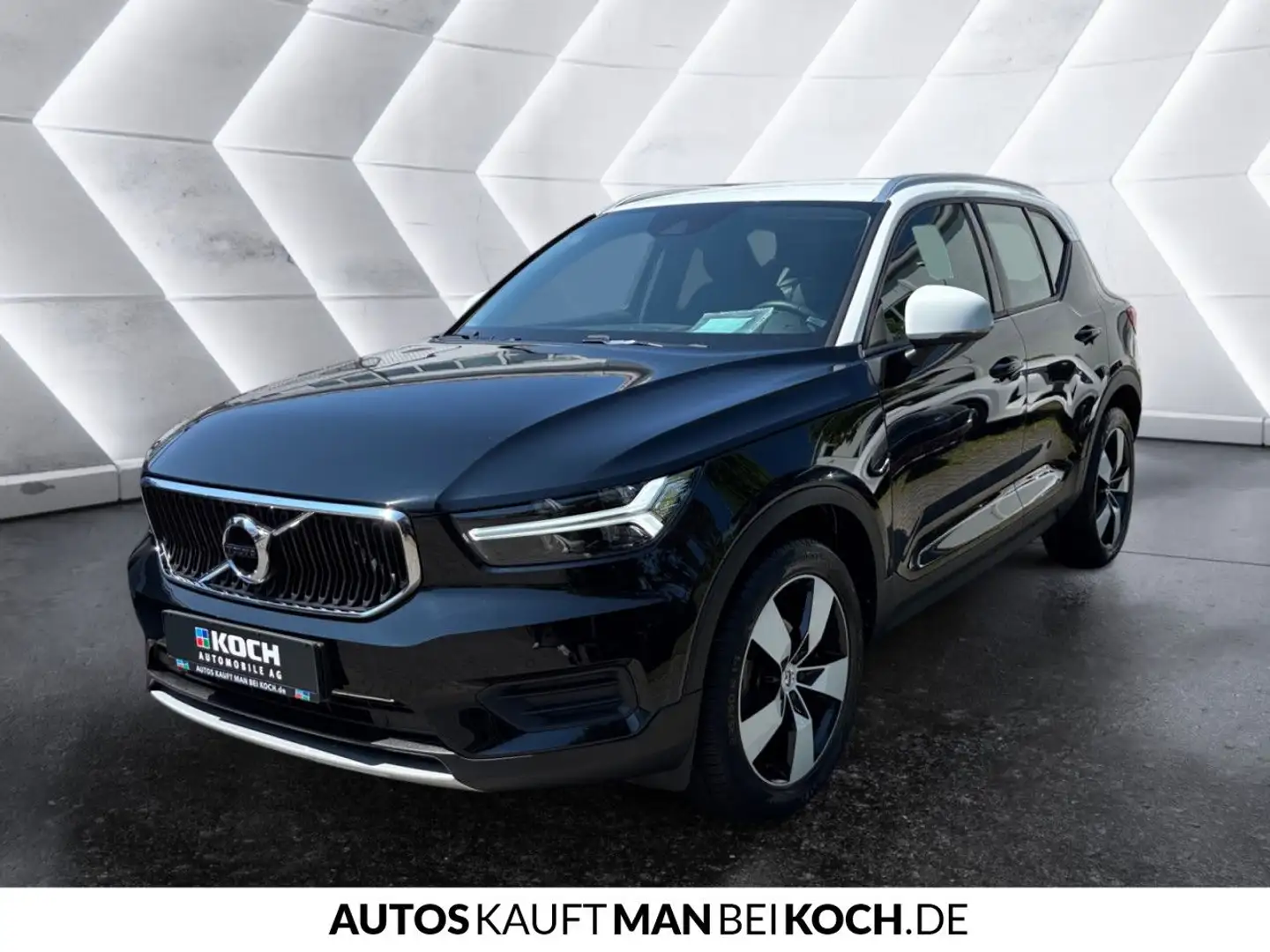 Volvo XC40 T3 Momentum Harman Kamera Sensus Navigation Noir - 2