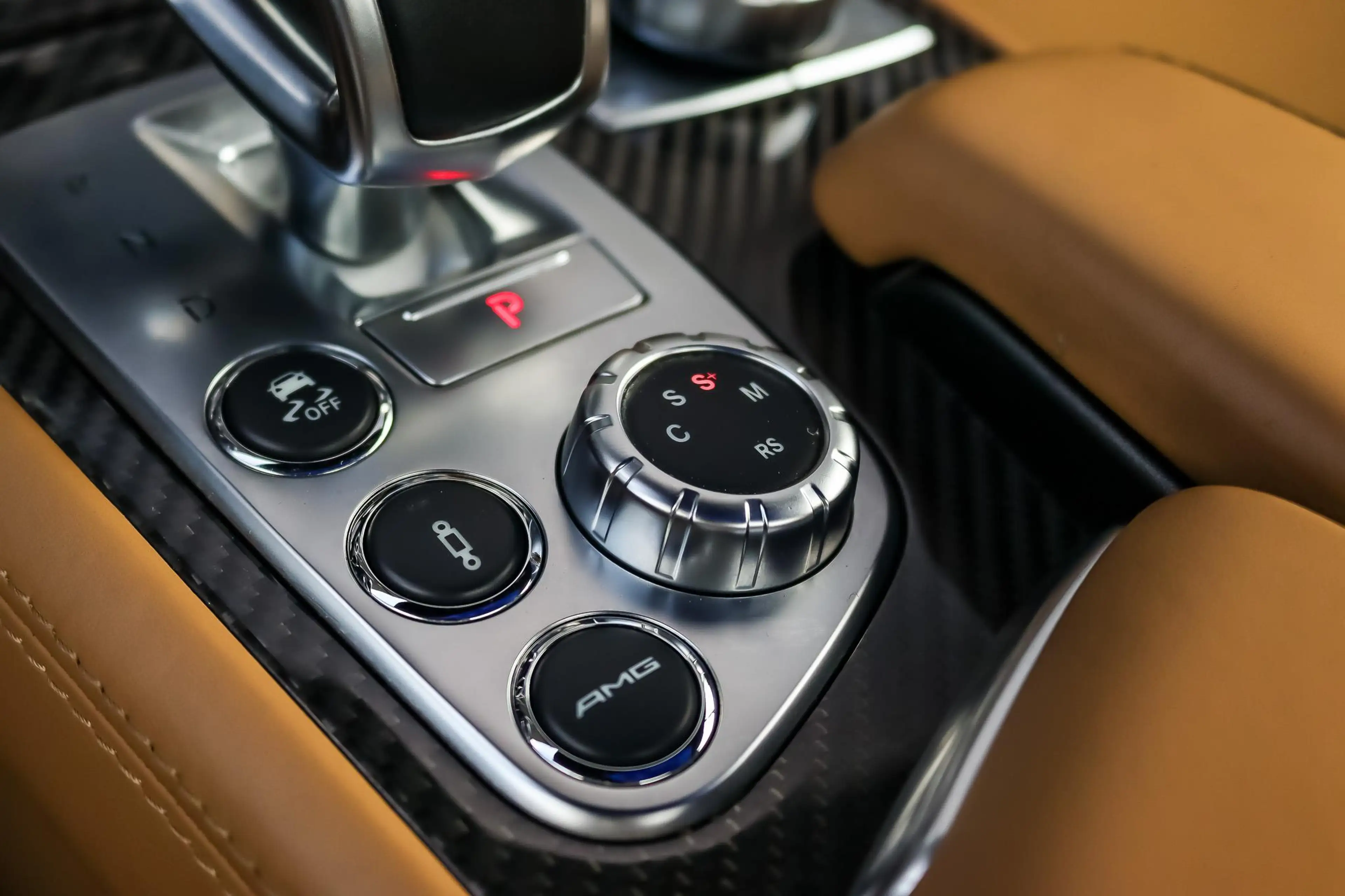 Mercedes-Benz SL 63 AMG 2LOOK Edition — photo 11