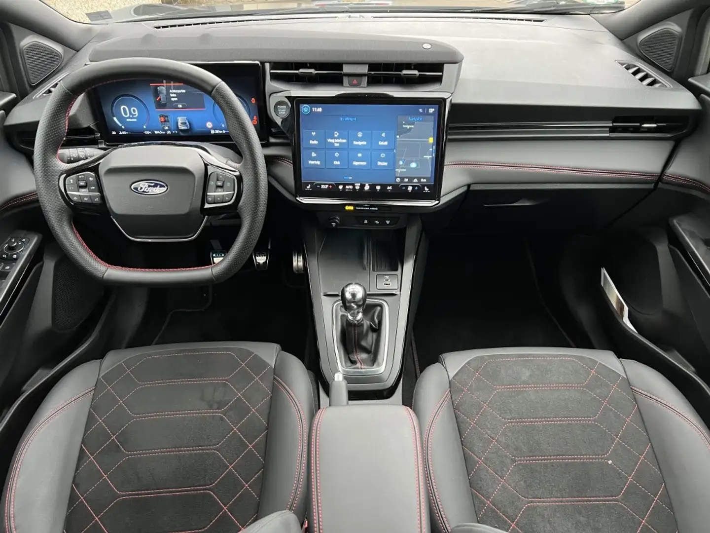 Ford Puma 1.0 EB Hyb ST-Line X DRIVERPACK! WINTERPACK! 19 IN Zwart - 2