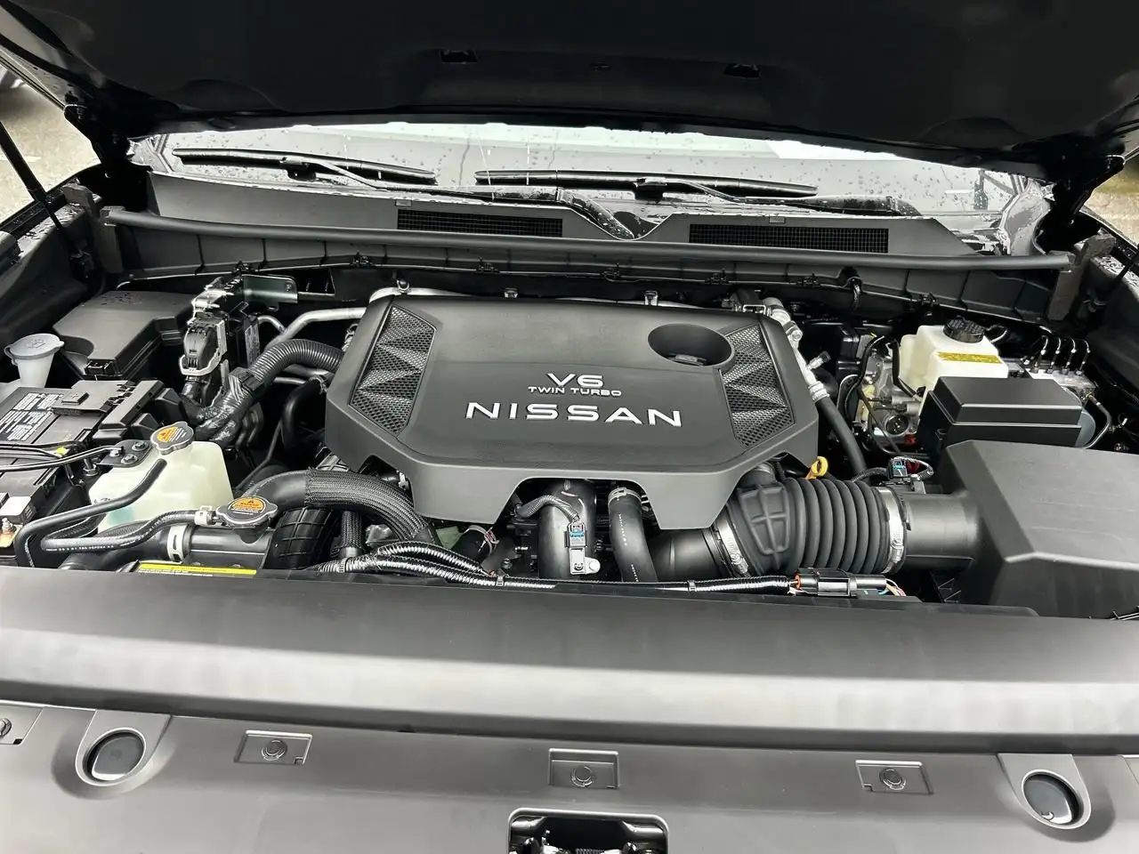 Nissan Armada снимка Nissan Armada