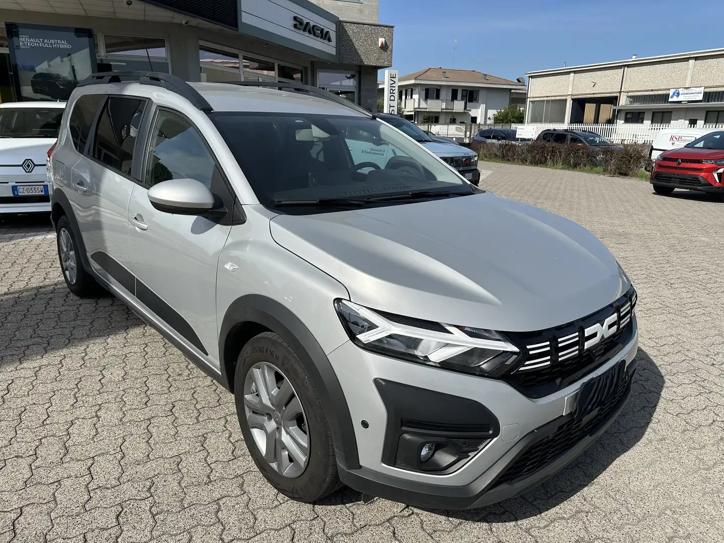 Dacia Jogger Jogger 1.0 tce Expression Gpl 100cv Grigio - 2
