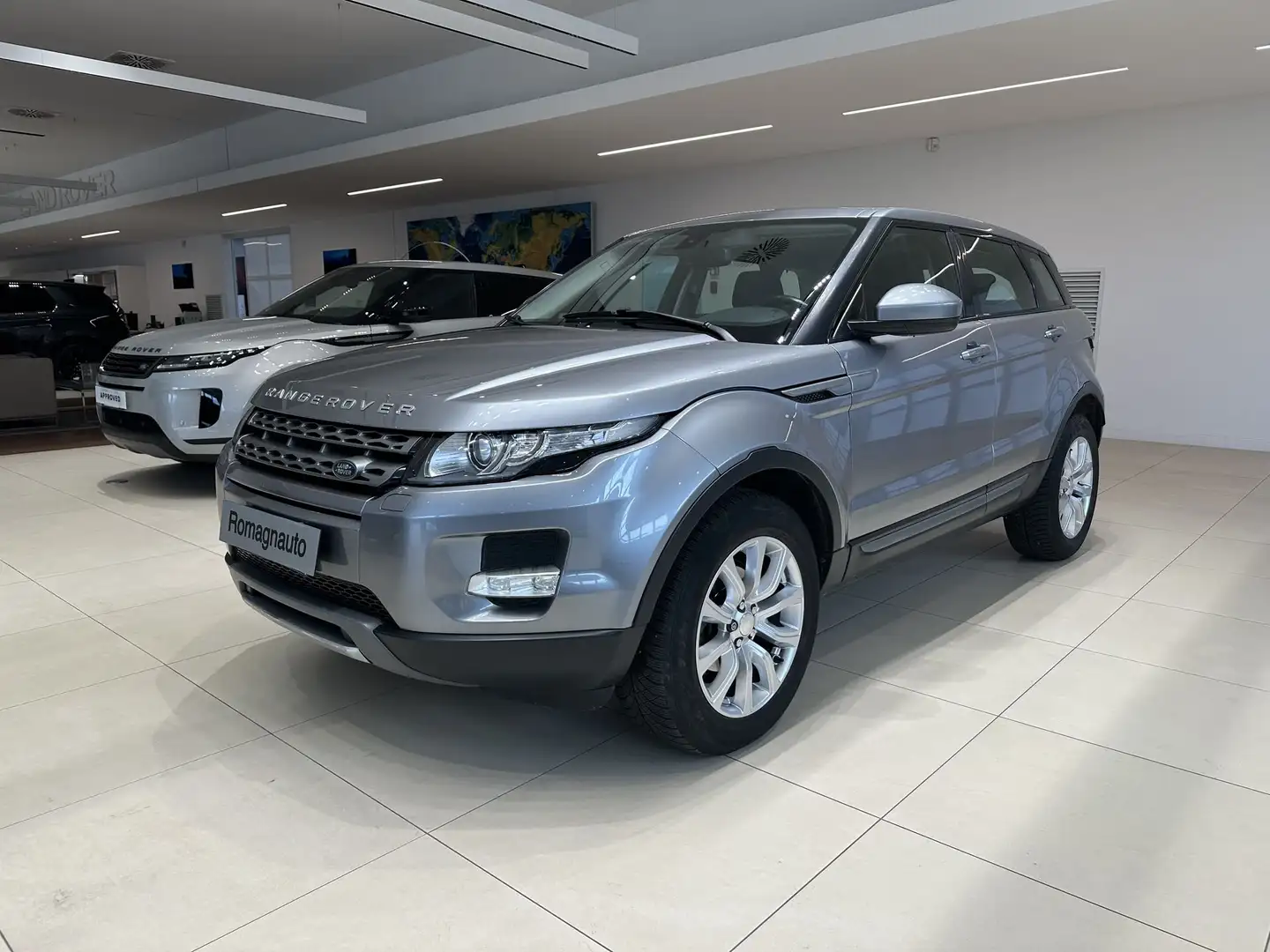 Land Rover Range Rover Evoque 2.2 TD4 5p. Pure Tech Pack Grigio - 1