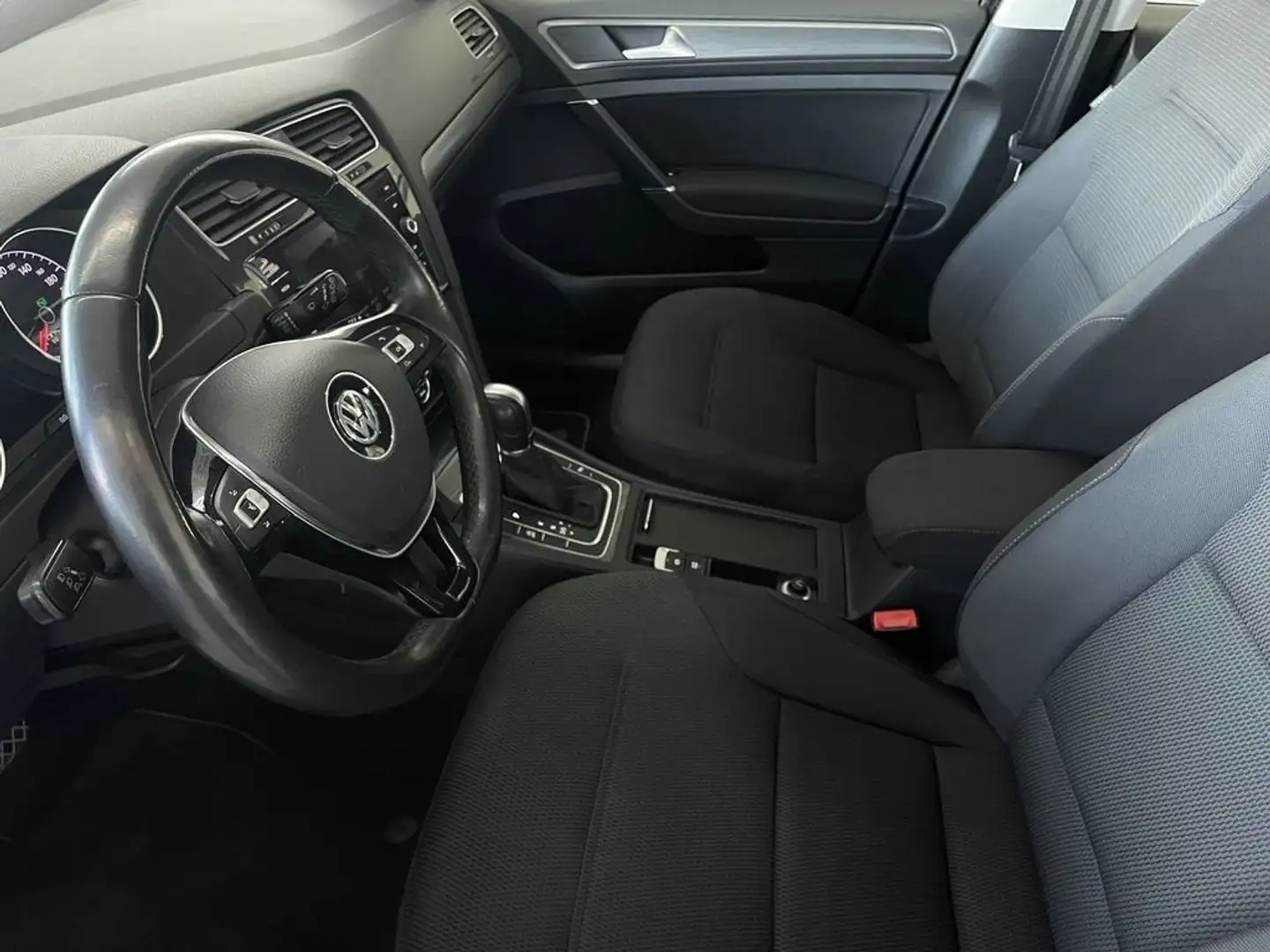 Volkswagen Golf Golf 5p 1.0 tsi Business 110cv dsg Negro - 2