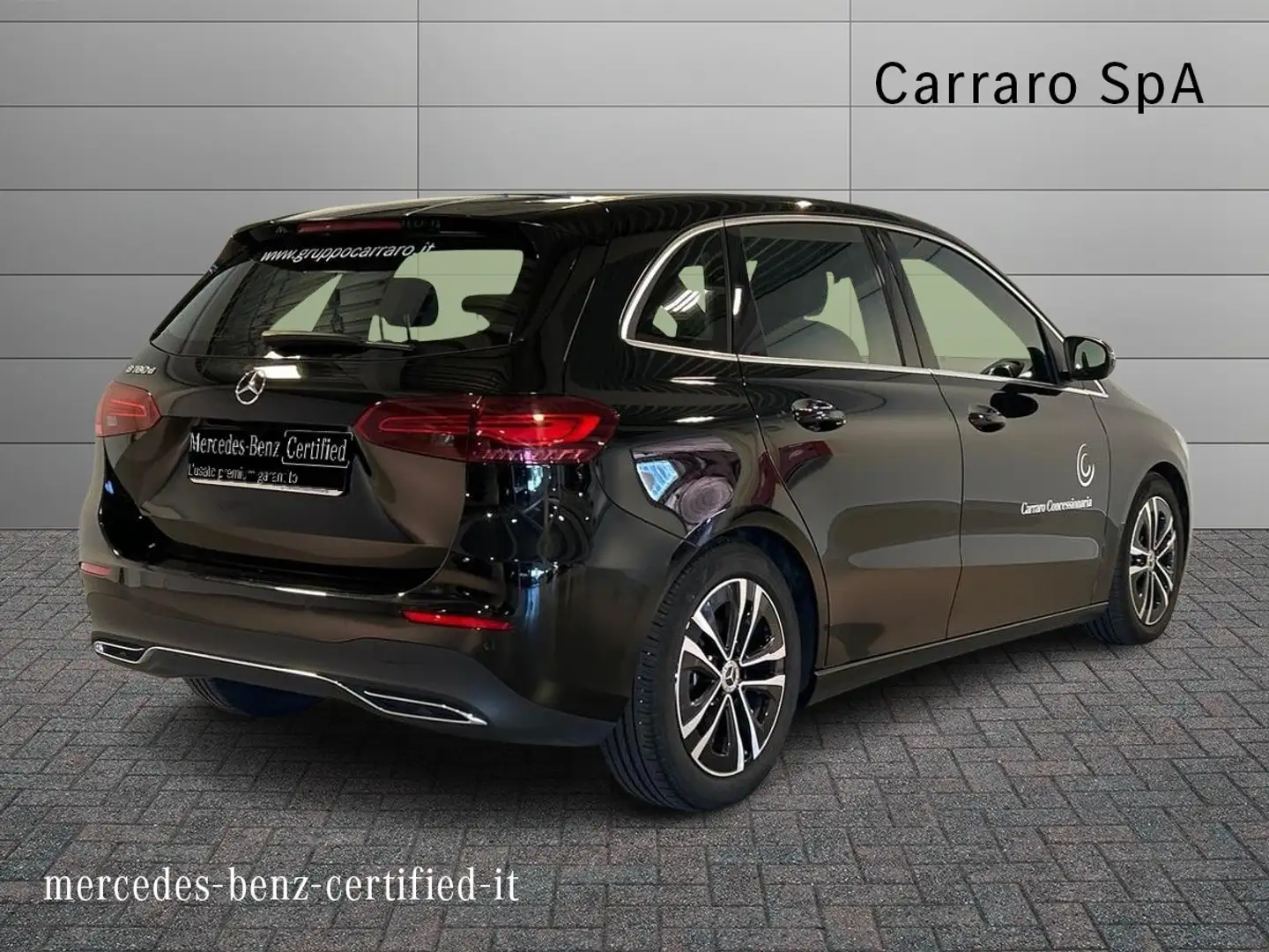 Mercedes-Benz B 180 d Czarny - 2