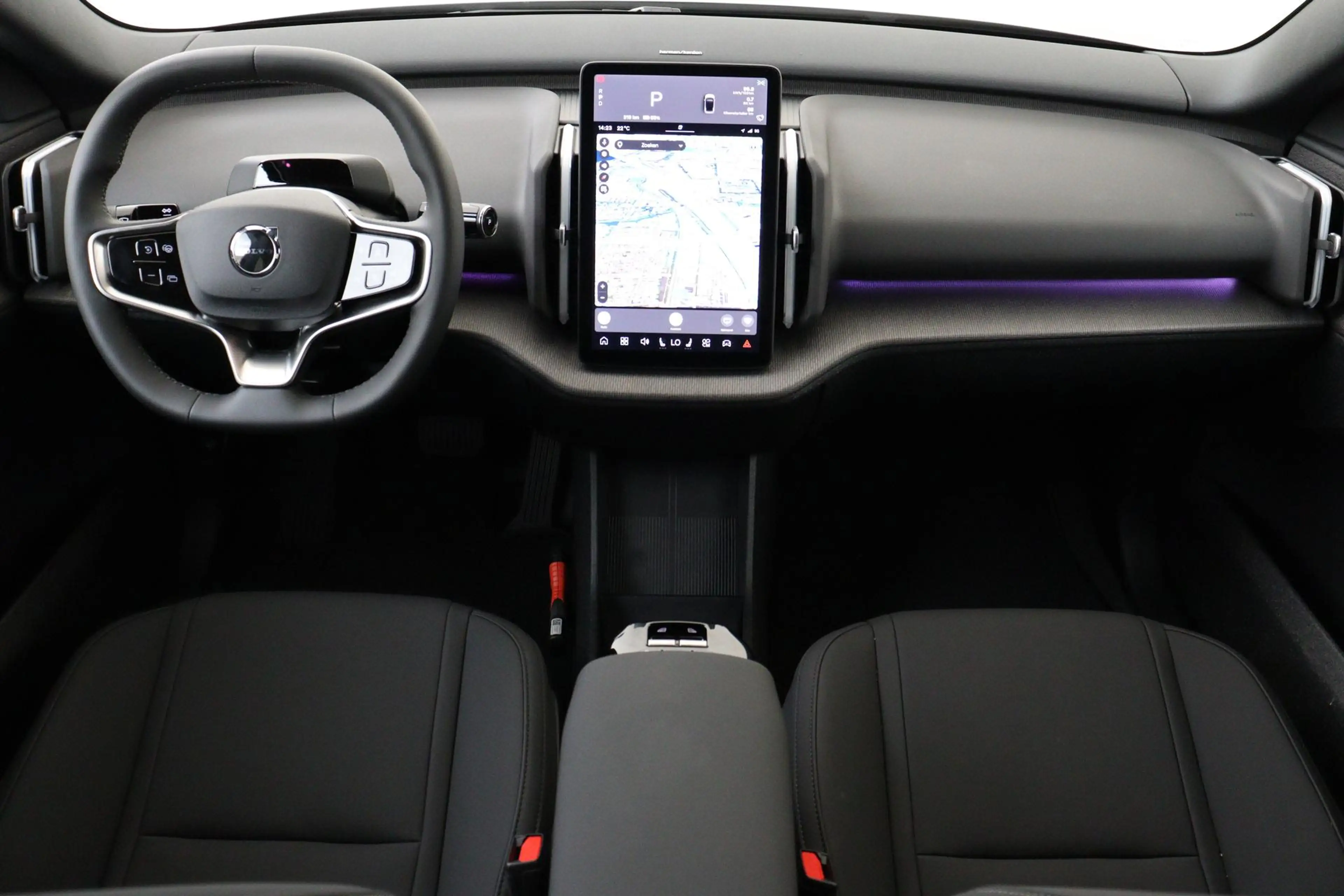 Volvo EX30 P3 LONG RANGE PLUS EUROPA 69 kWh -HARMAN/KARDON|CL — photo 4