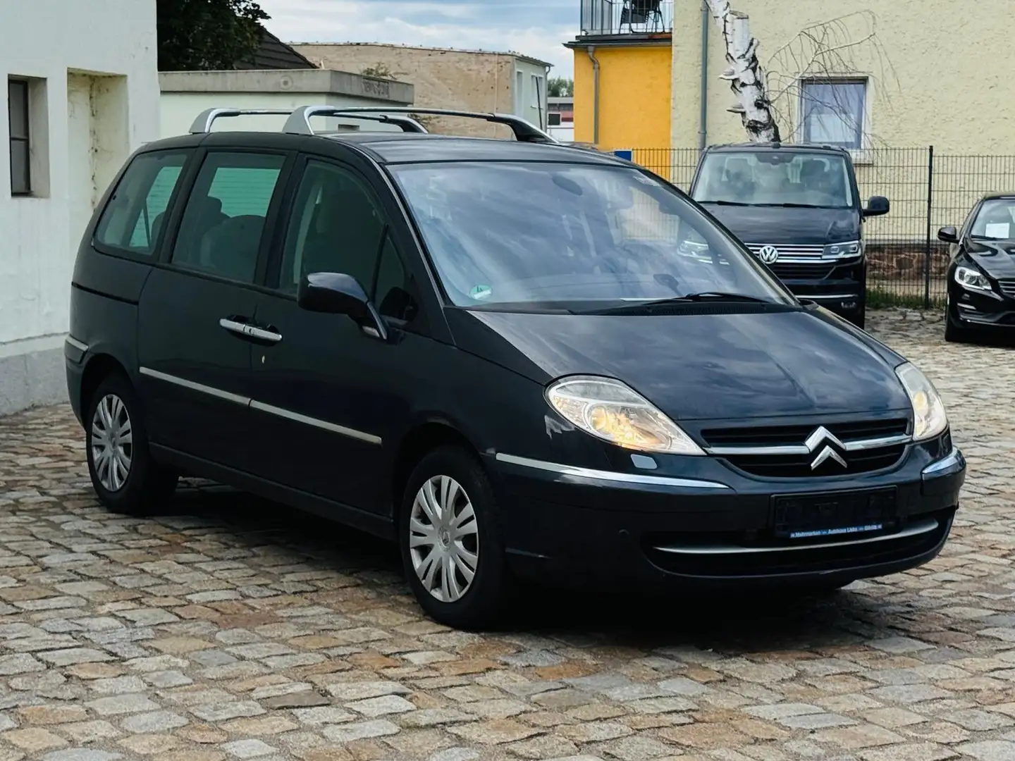 Citroen C8 2.0 Tendance *7-SITZE*KLIMA*PDC*TEMPOMAT* Grau - 2