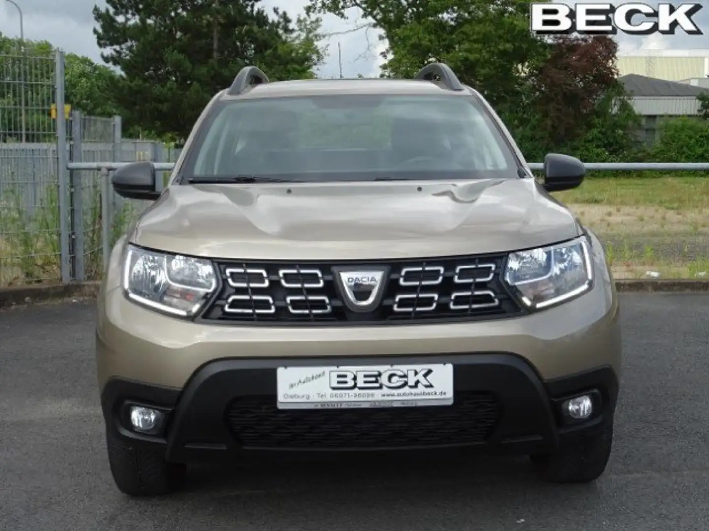 Dacia Duster Comfort SCe 115 LPG | Allwetter,Klima,BT,LED-Tagf, Beige - 2