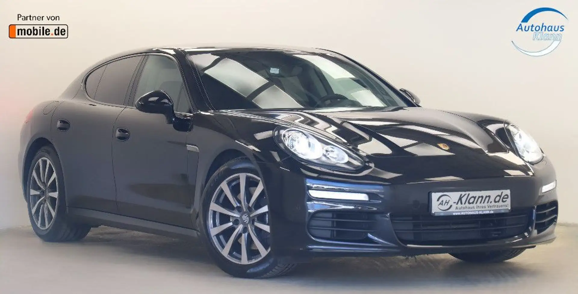 Porsche Panamera Diesel 3.0 300PS AHK SHZ Facelift Schwarz - 1