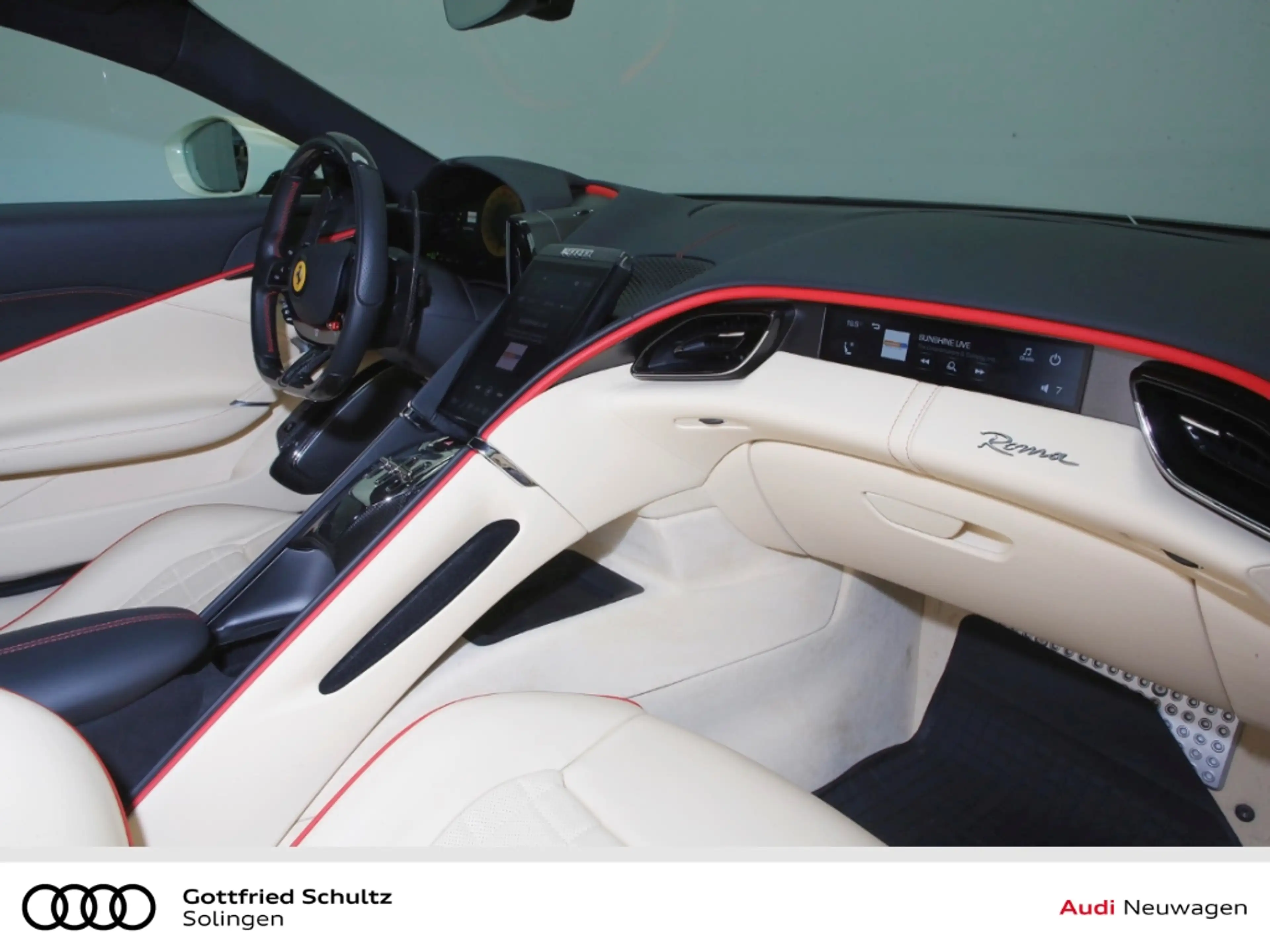 Ferrari Roma Carbon Beifahrer-Display Sonderlack Avorio — photo 8