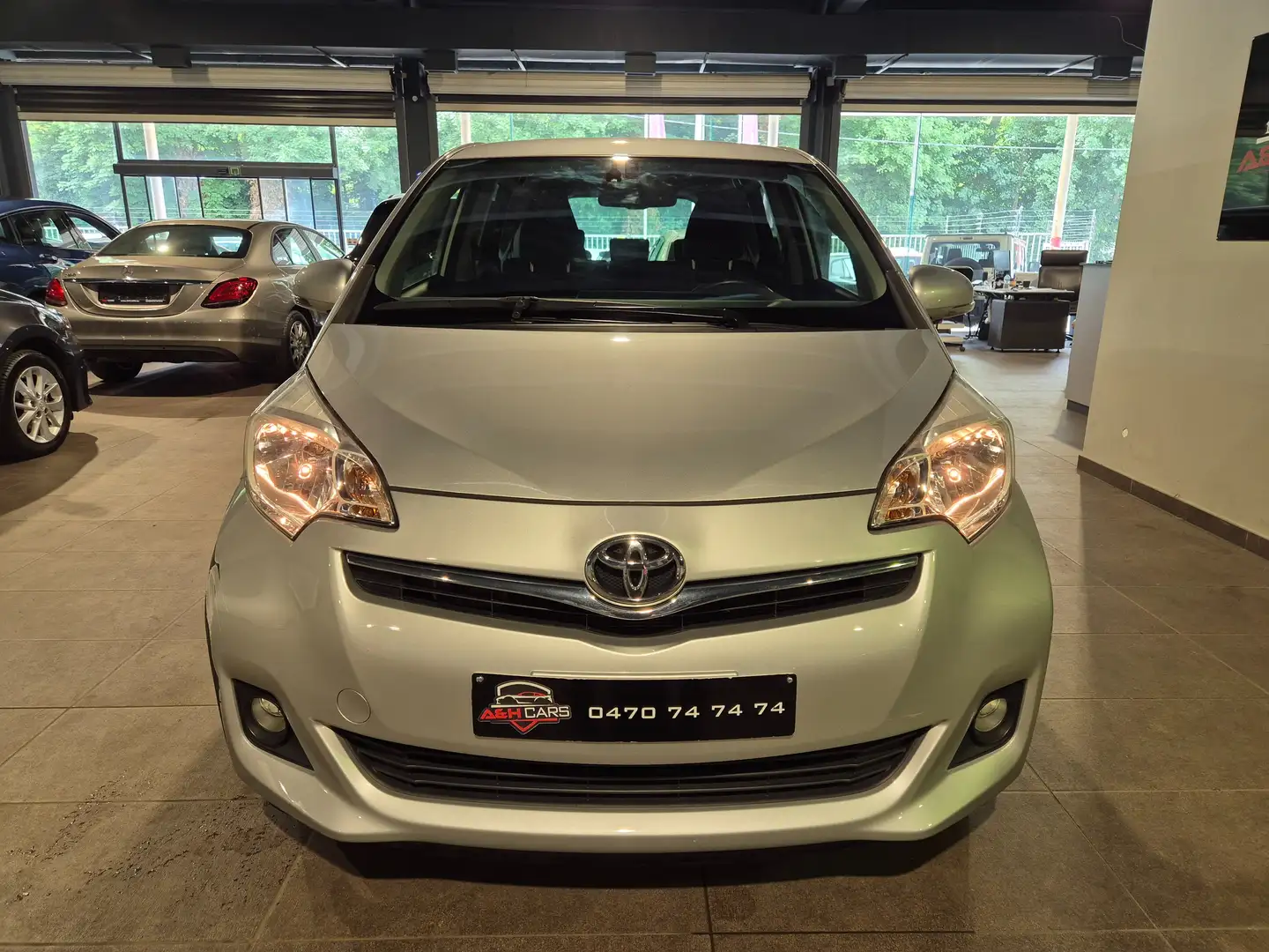 Toyota Verso-S Verso S 1.33 VVT-i Skyview Grigio - 2