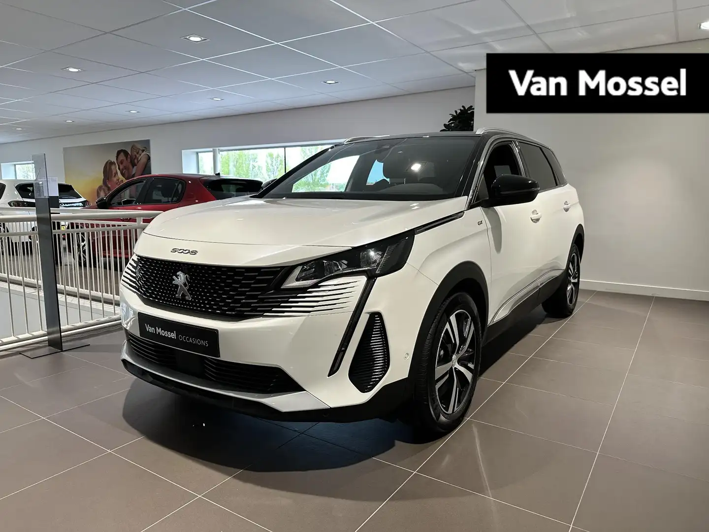 Peugeot 5008 1.2 Hybrid GT | 360° Camera | Navigatie | Keyless Wit - 1