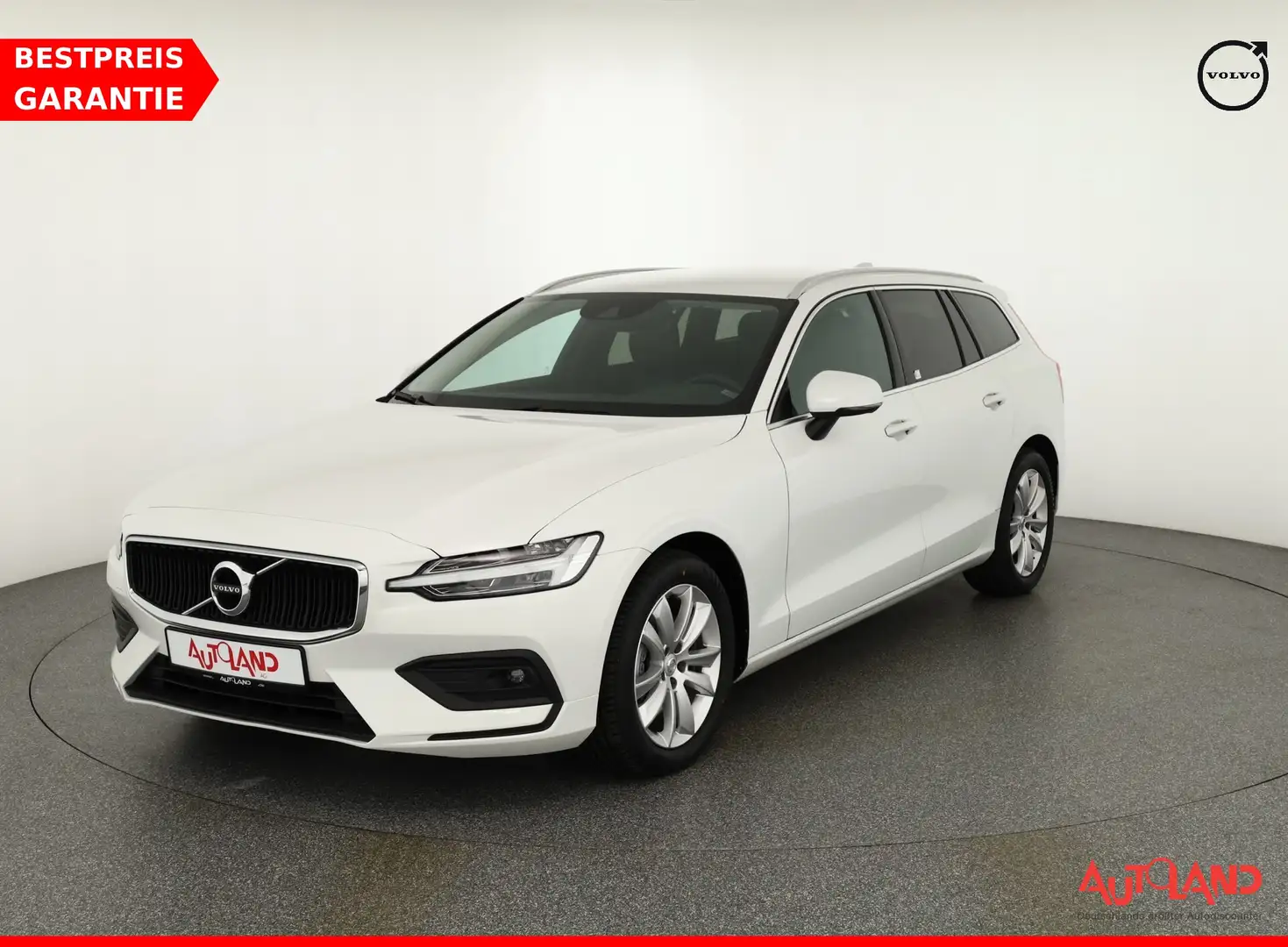 Volvo V60 D4 Momentum Pro LED Kamera Navi Sitzheizung Blanc - 1