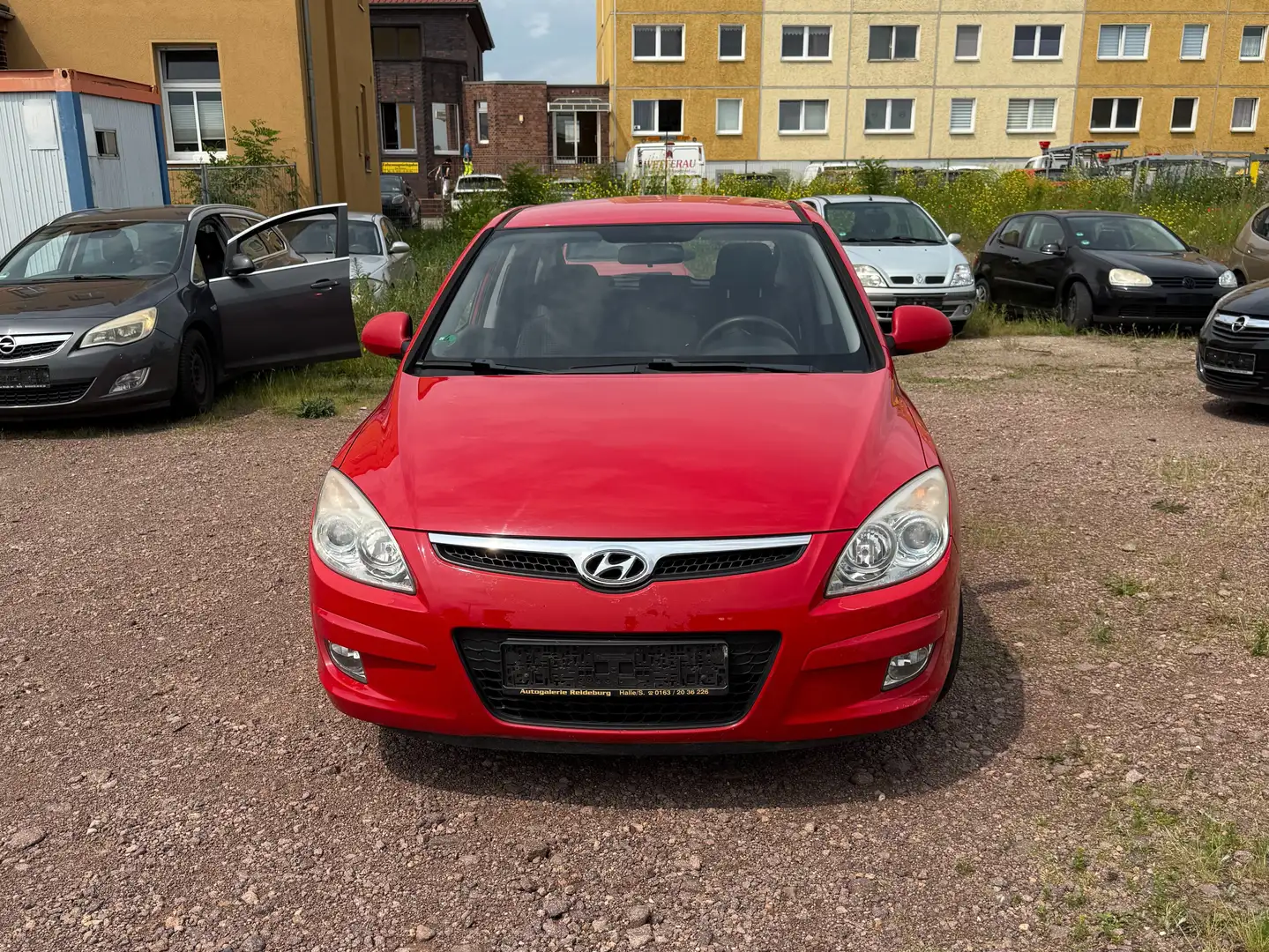 Hyundai i30 1.4 Classic Rojo - 1