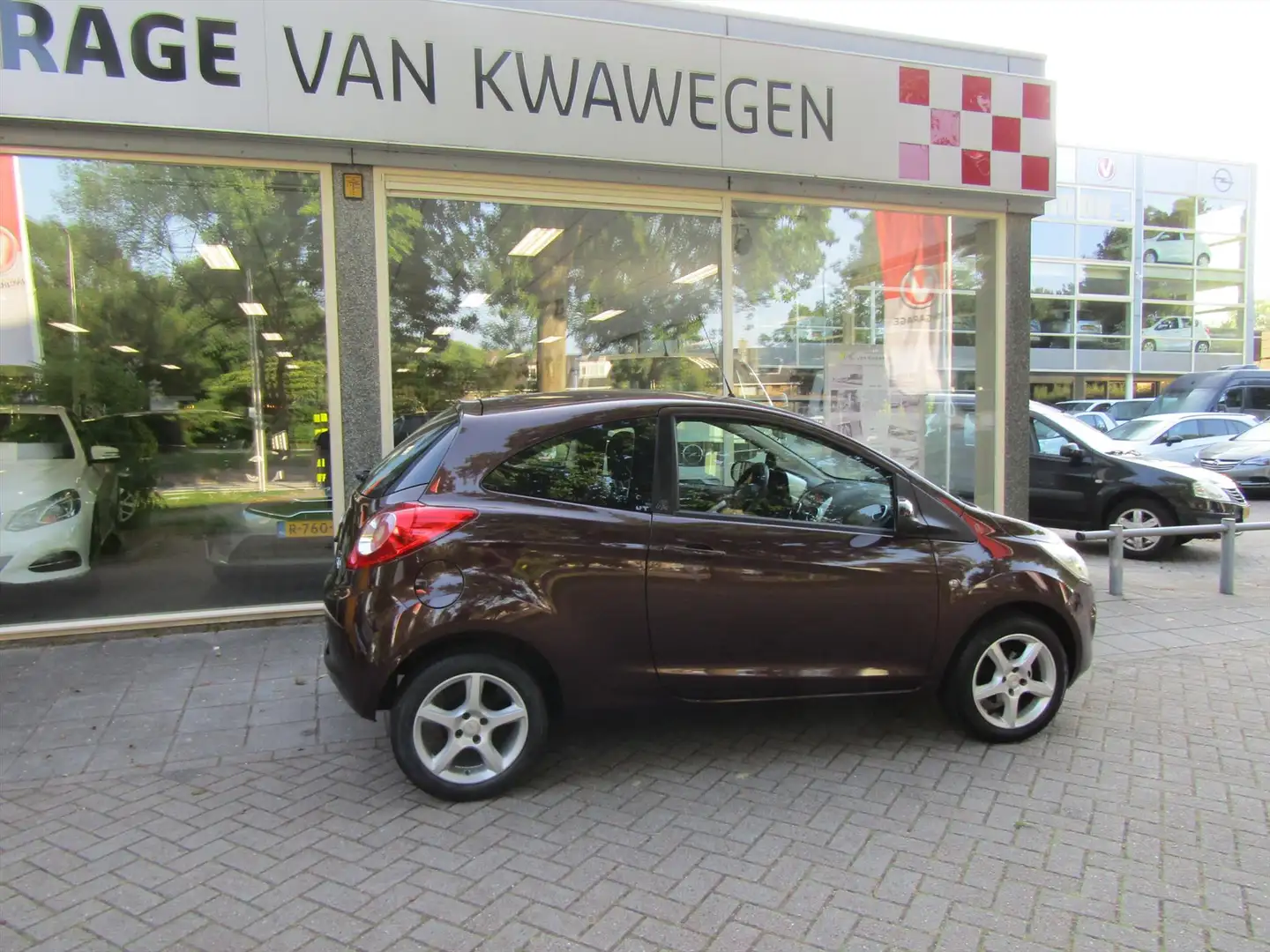 Ford Ka/Ka+ 1.2 51KW 2009 Cool & Sound Bruin - 2