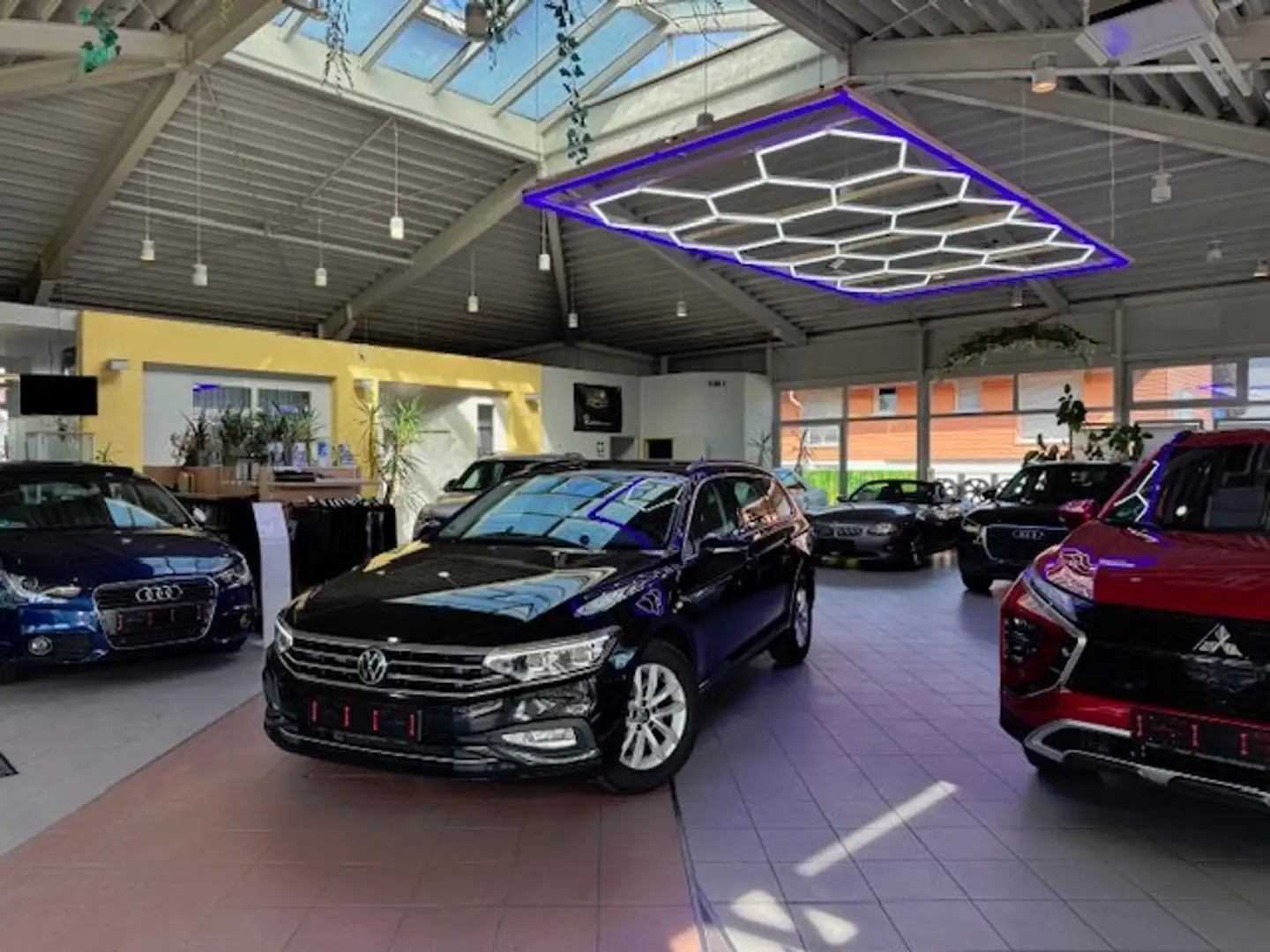 Volkswagen Passat Variant Business Schwarz - 1