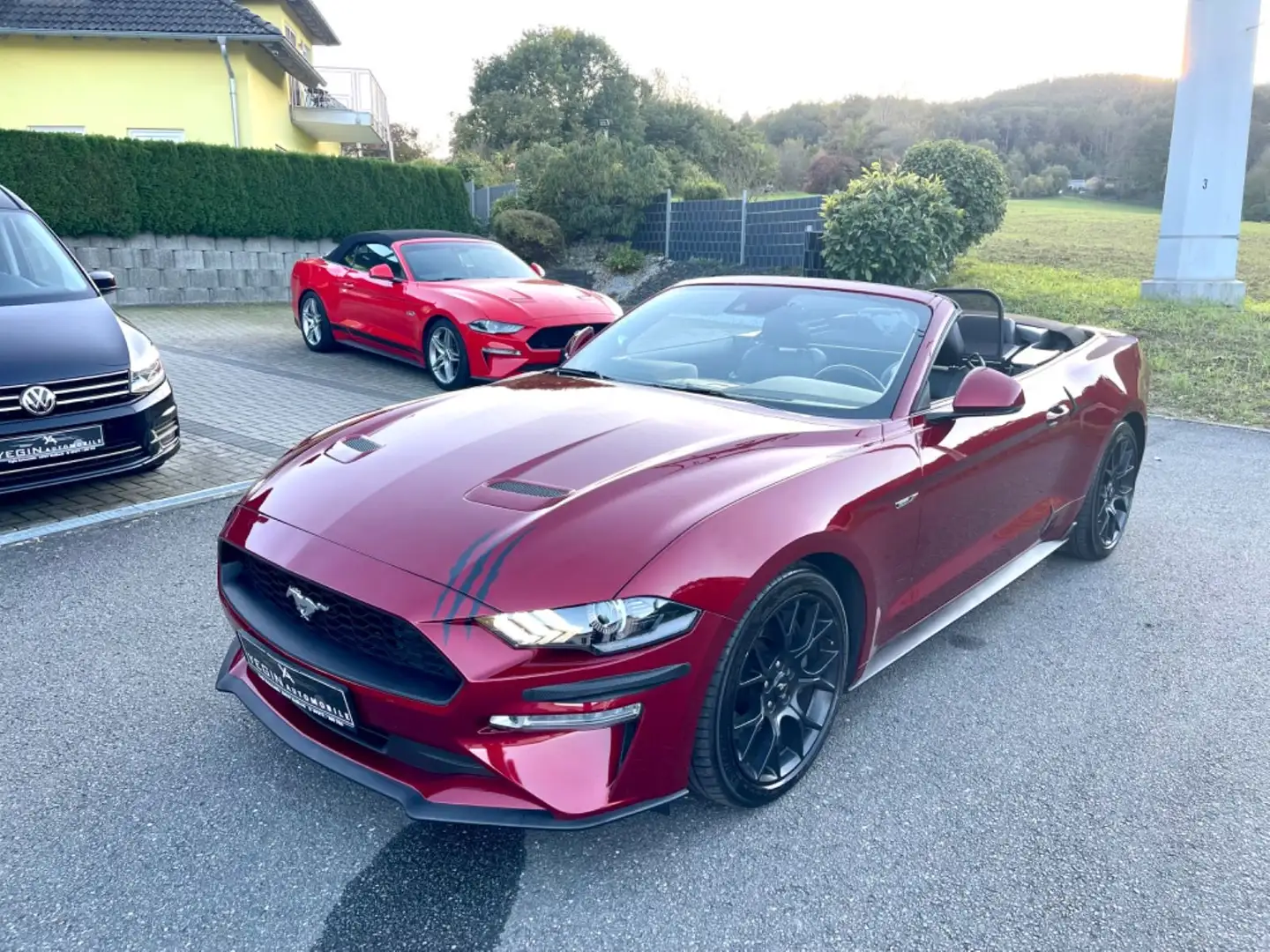 Ford Mustang Convertible 2.3 Eco Boost-Magne Ride Piros - 2