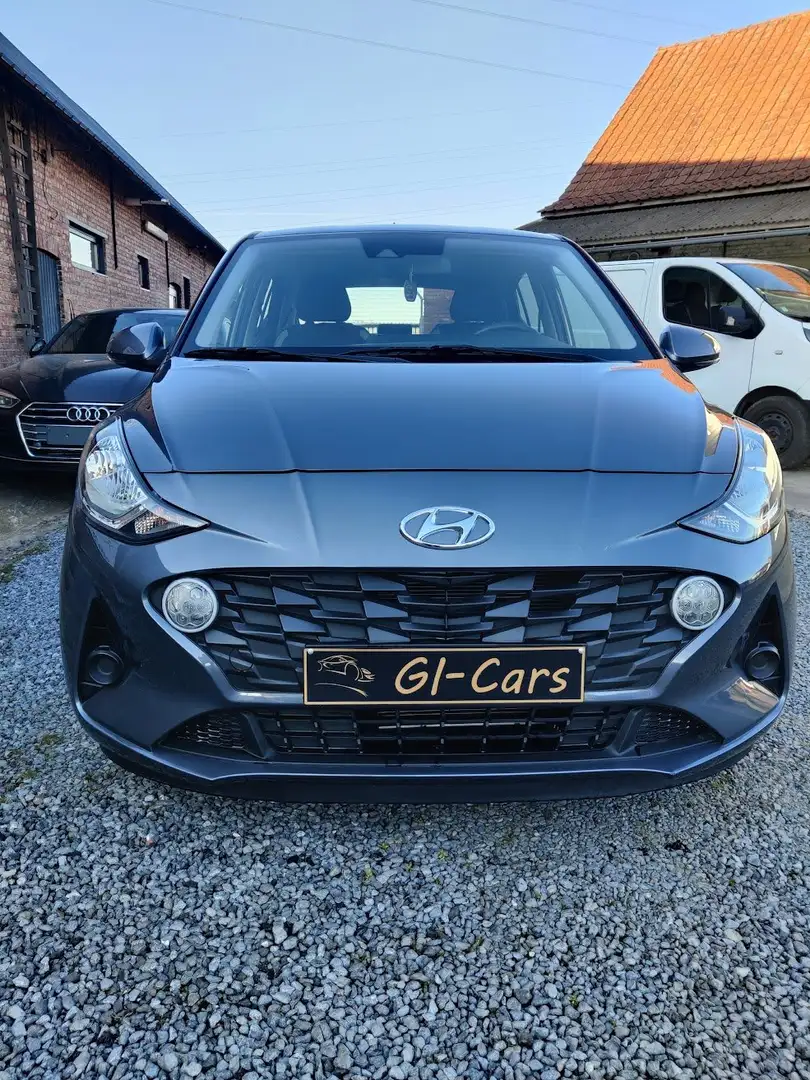 Hyundai i10 1.0i Twist Techno Pack Gris - 2
