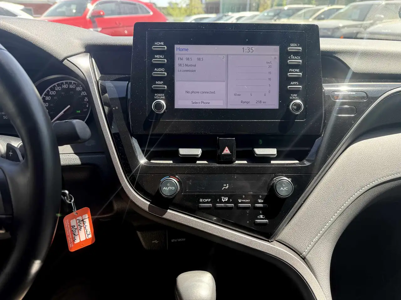 Toyota Camry снимка Toyota Camry