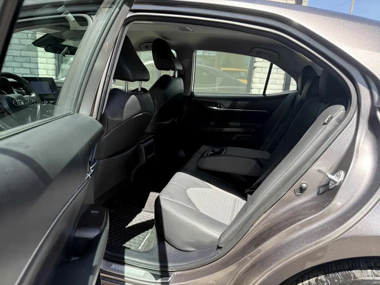 Toyota Camry снимка Toyota Camry