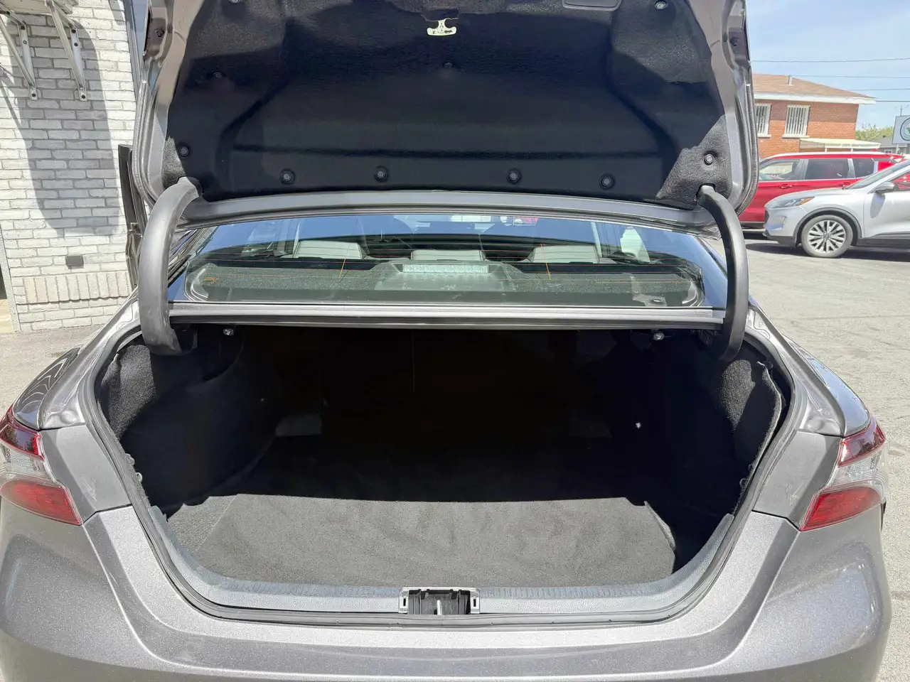 Toyota Camry снимка Toyota Camry