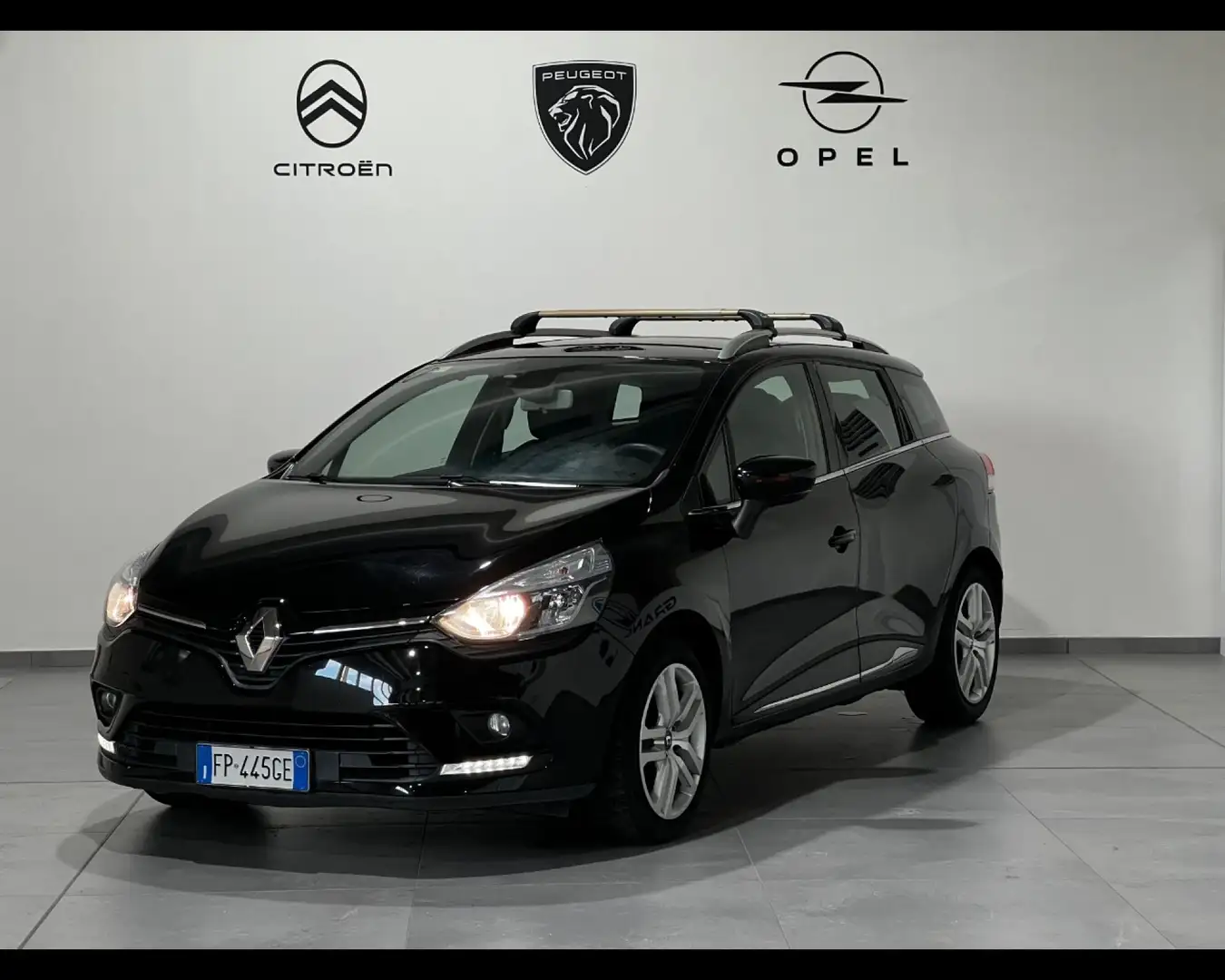 Renault Clio IV -  Sporter 1.5 dci energy Intens 90cv Noir - 1