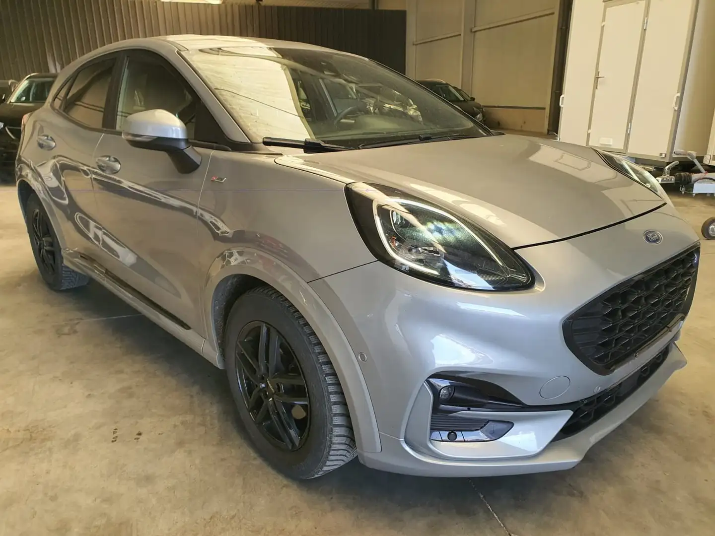 Ford Puma 1.0 EcoBoost mHEV ST-Line Gris - 1