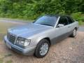Mercedes-Benz E 220 ClassicData 2+, top Zust., Historie, Scheckheft Silber - thumbnail 12