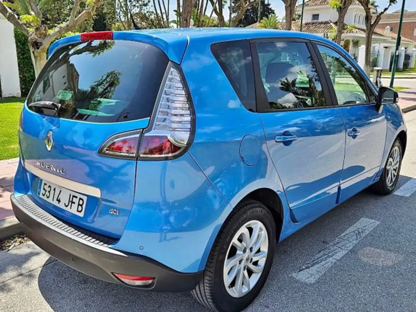 Renault Scenic 1.5 dCi 110 CV Limited Blauw - 2