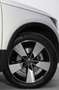 Volvo XC40 D4 Momentum Pro AWD Geartronic Weiß - thumbnail 26