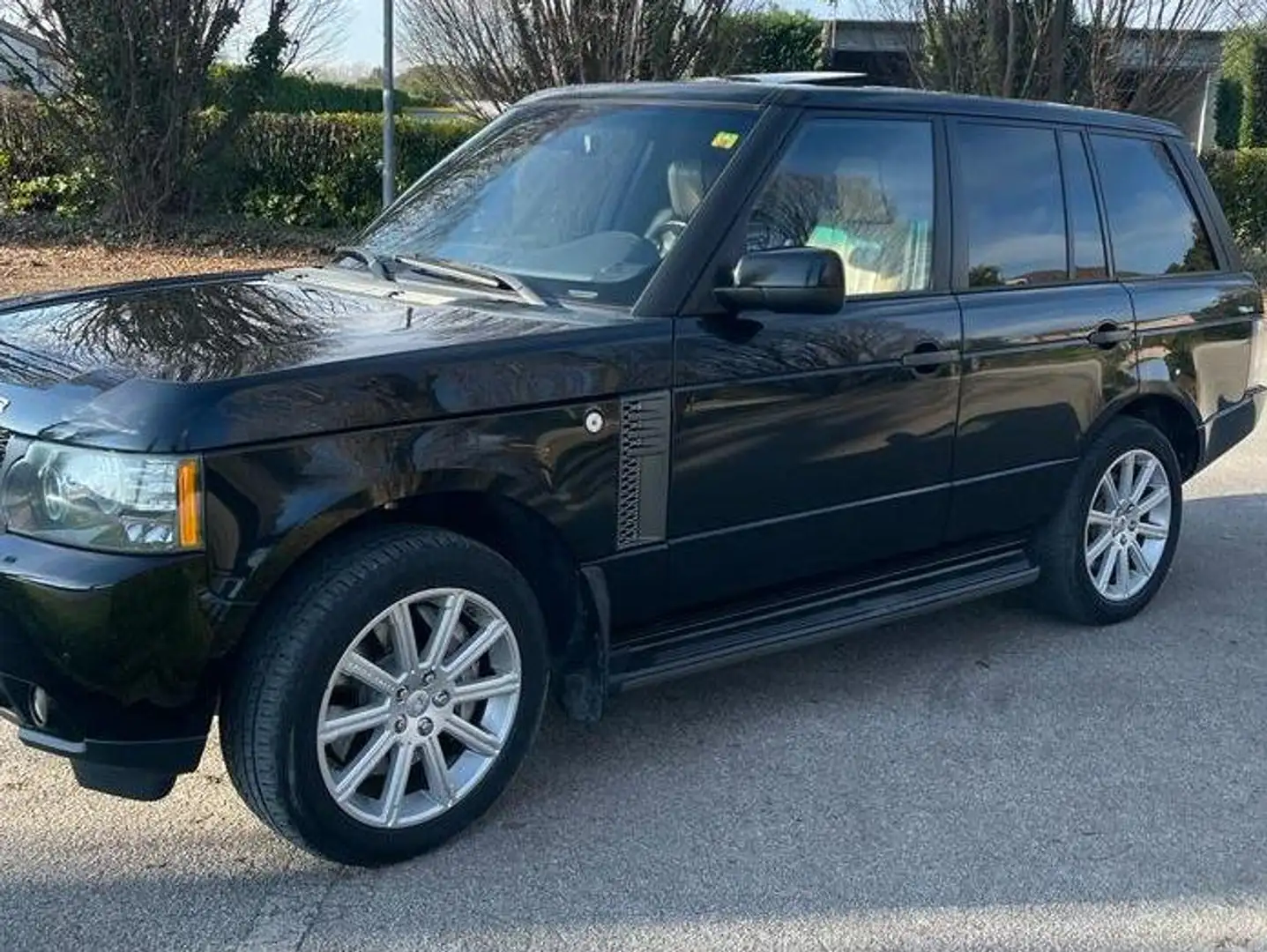 Land Rover Range Rover Range Rover III 2010 4.4 tdV8 Vogue auto Nero - 2