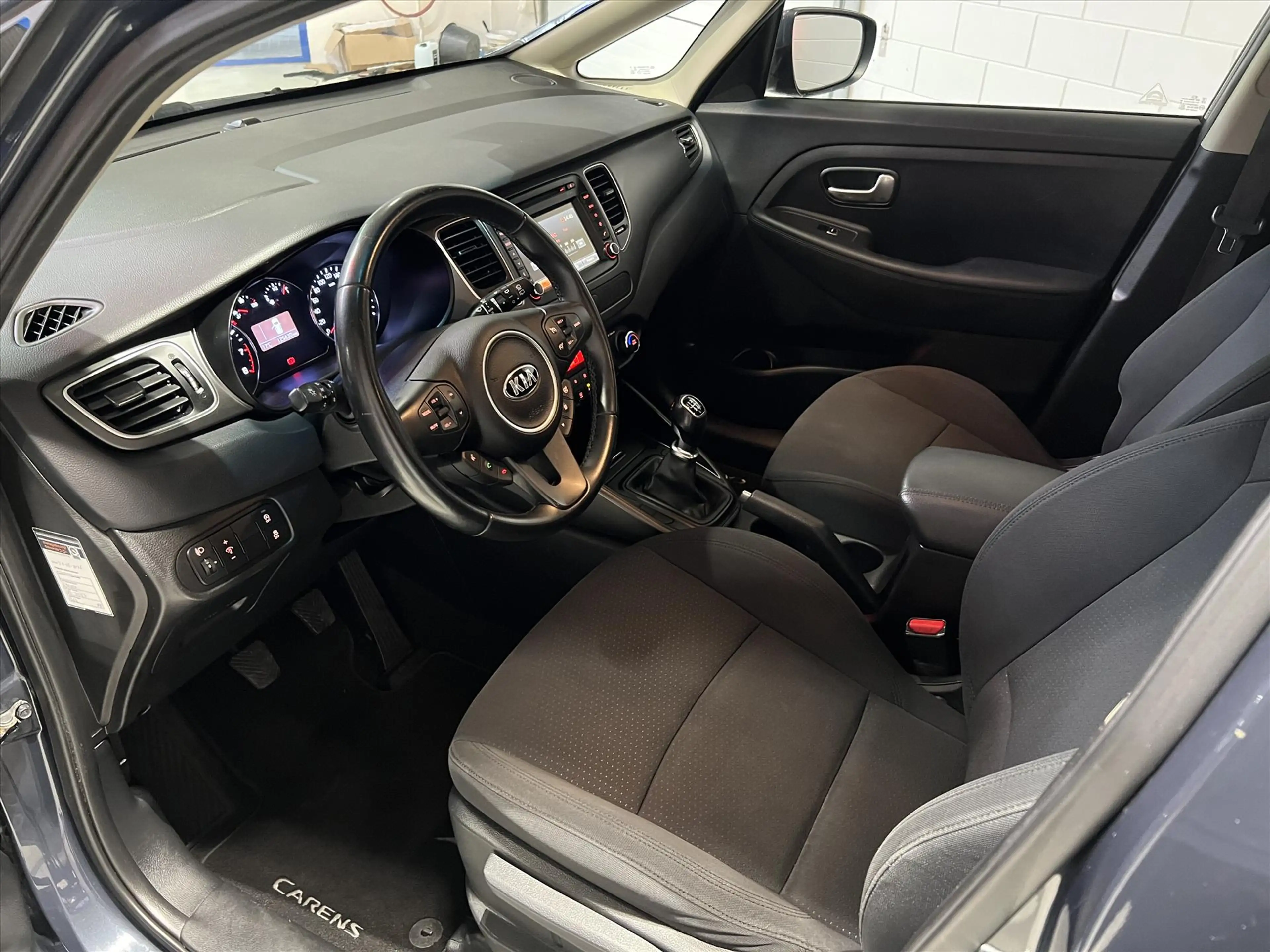 Kia Carens 1.6 GDi 135pk 7-Persoons Navi, Climate, Cruise, Tr — photo 11