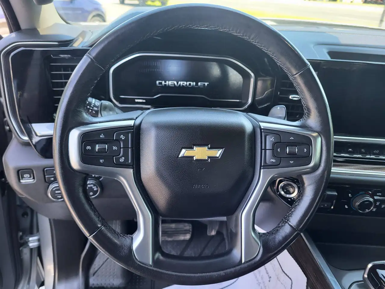 Chevrolet Silverado 1500 снимка Chevrolet Silverado 1500