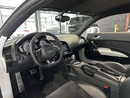 Annonce voiture d'occasion Audi R8 - CARADIZE