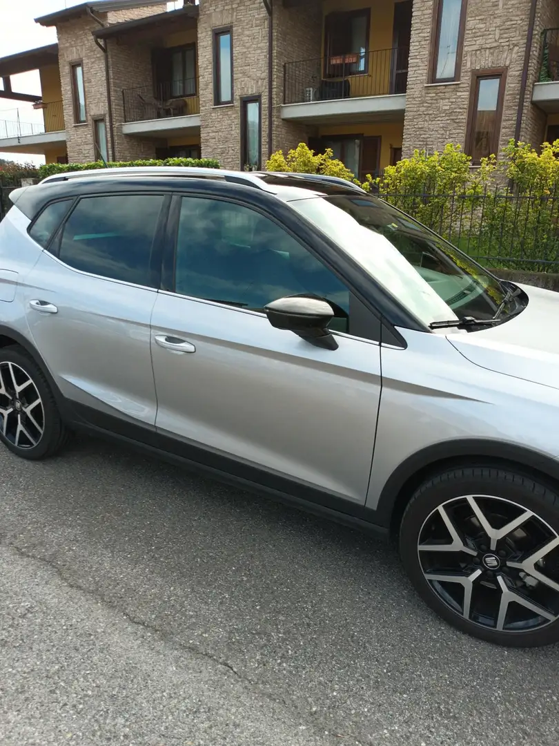 SEAT Arona Arona  1.0 tgi FR 90cv Argento - 2