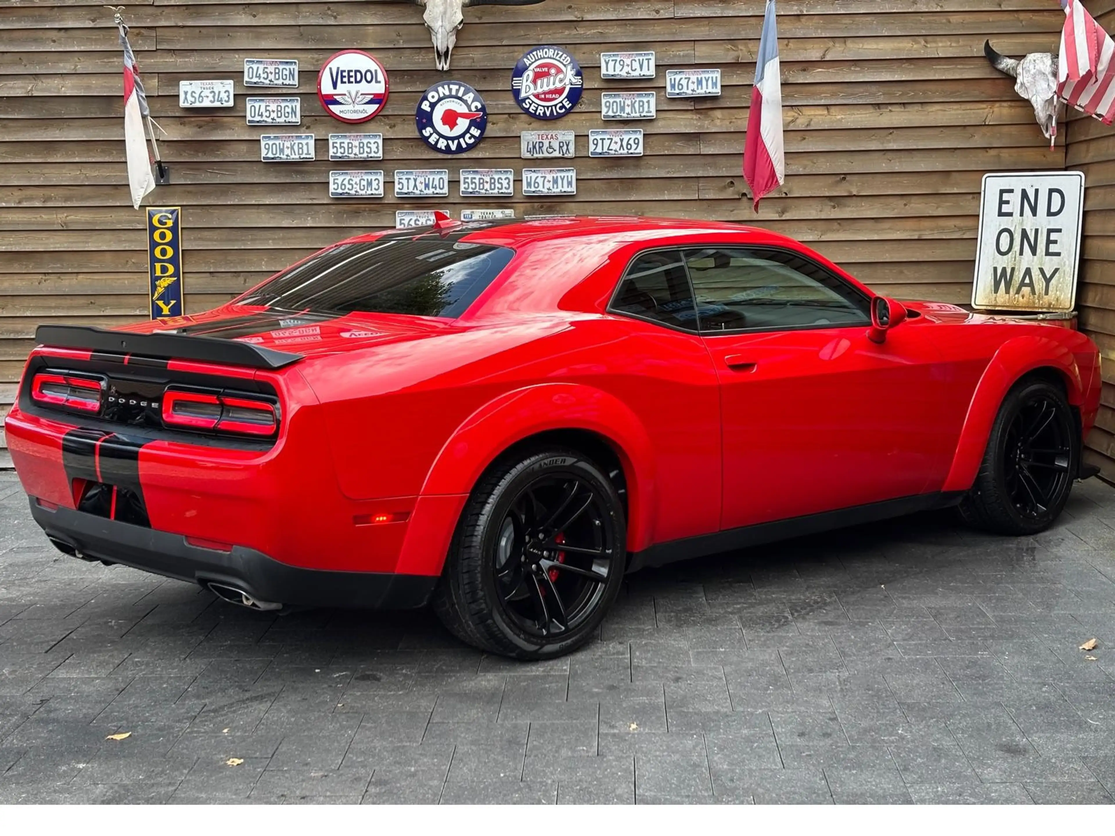 Dodge Challenger 5,7L V8 Widebody Brembo Performance — photo 15