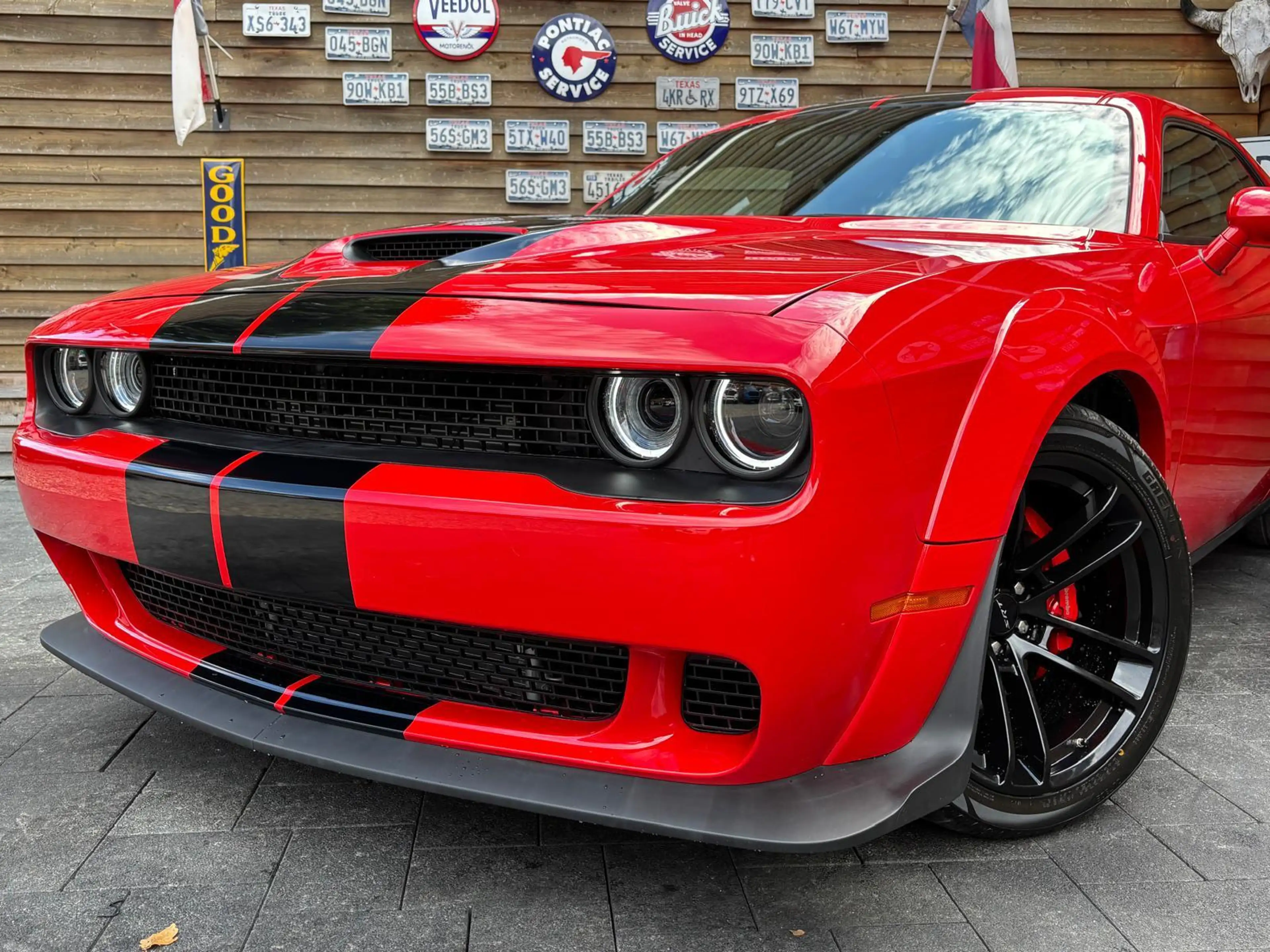 Dodge Challenger 5,7L V8 Widebody Brembo Performance — photo 6